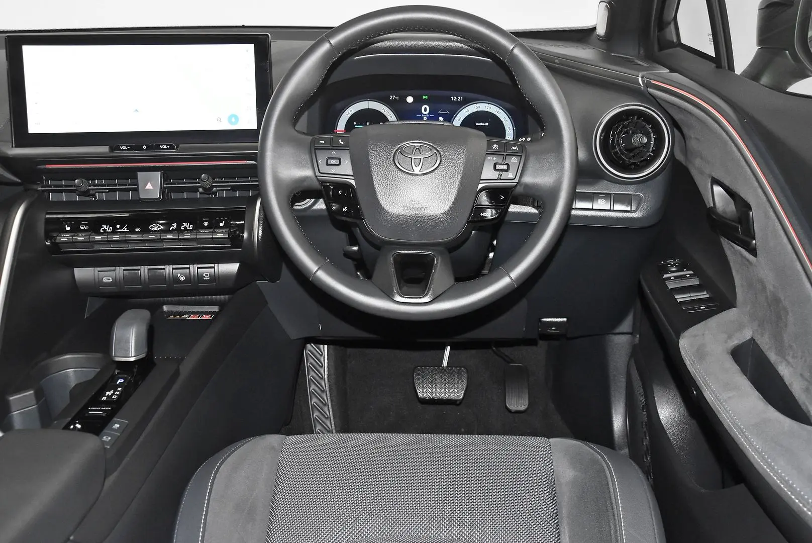 2025 Toyota C-HR Gallery Image 15