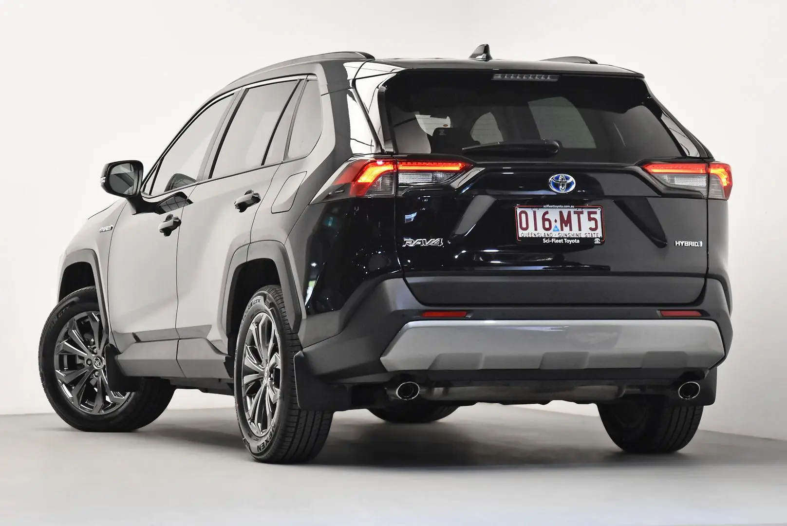 2023 Toyota RAV4 Gallery Image 5