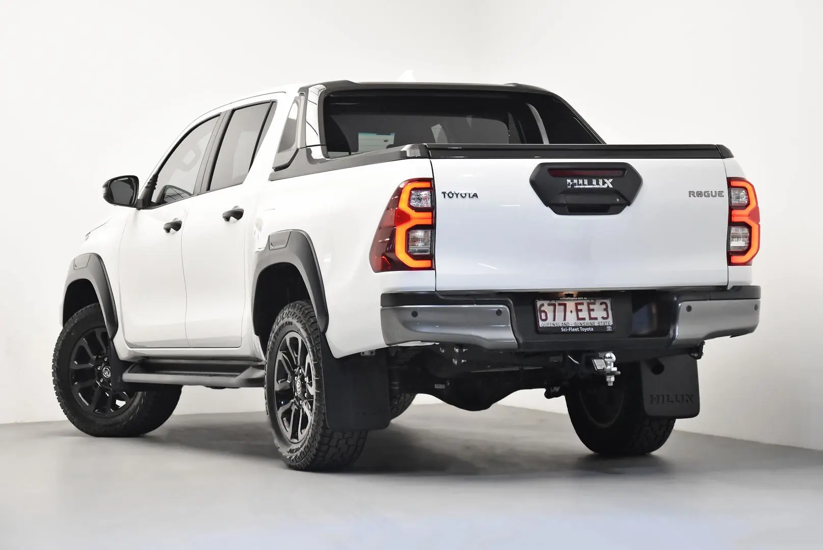 2022 Toyota Hilux Gallery Image 5