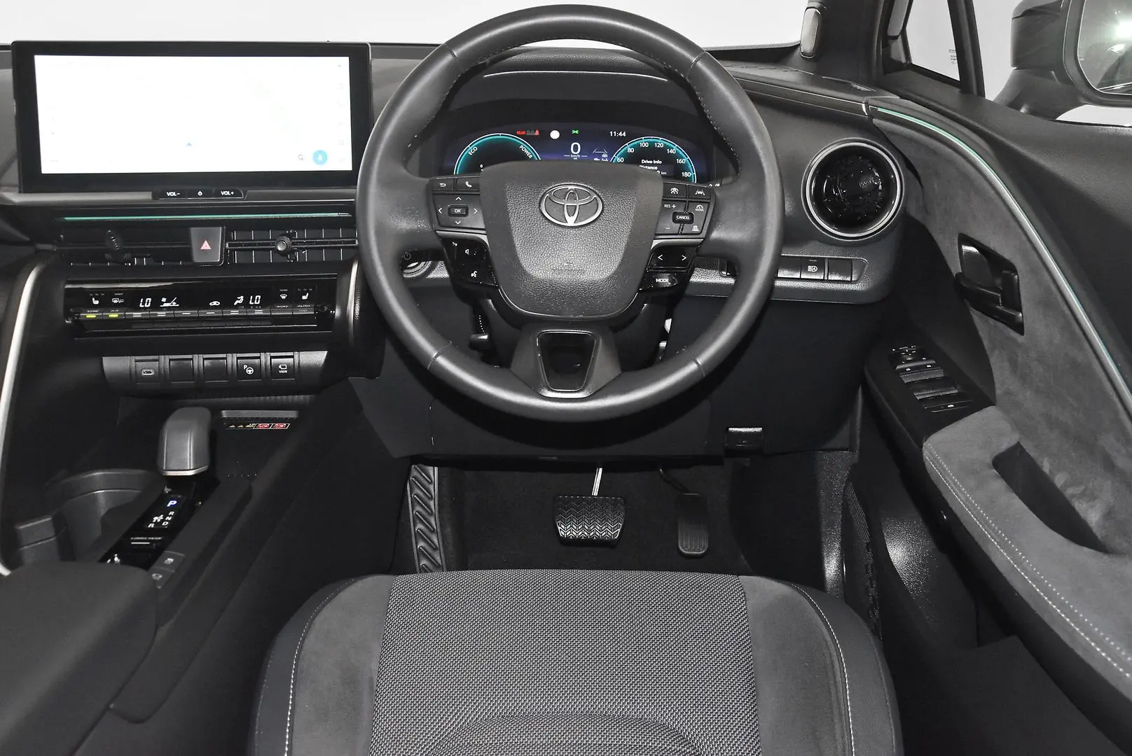 2024 Toyota C-HR Gallery Image 15