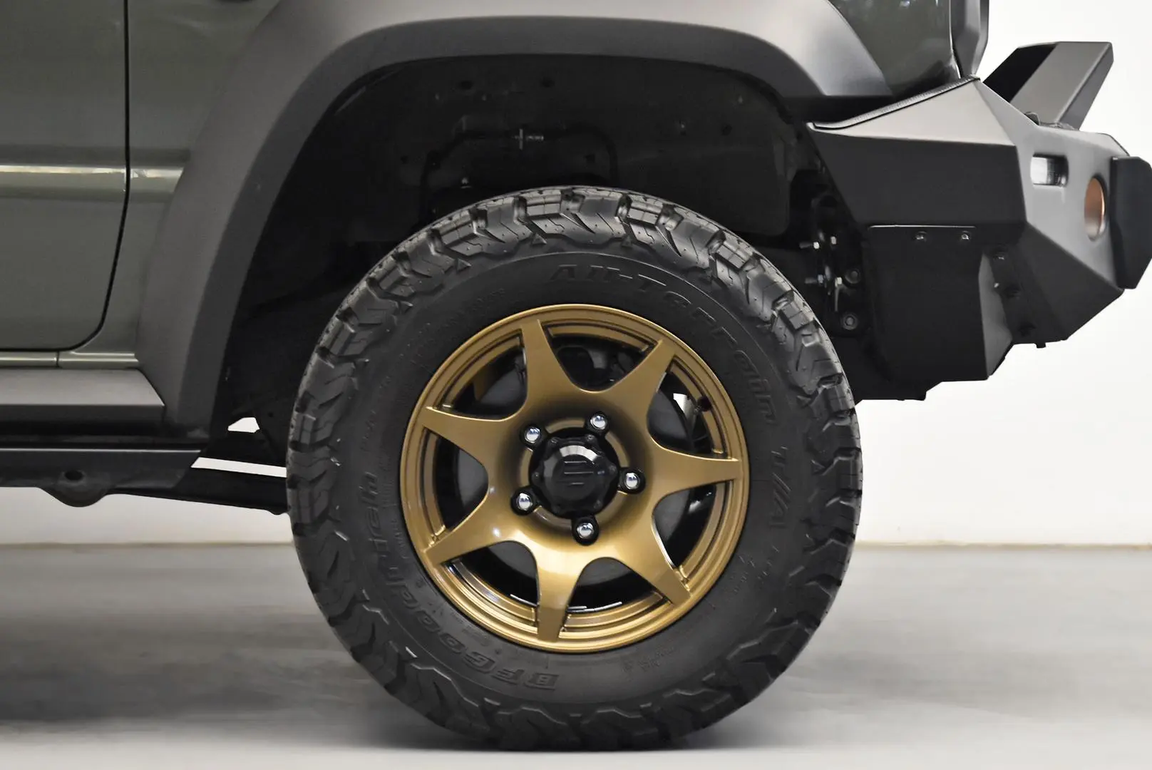 2022 Suzuki Jimny Gallery Image 24