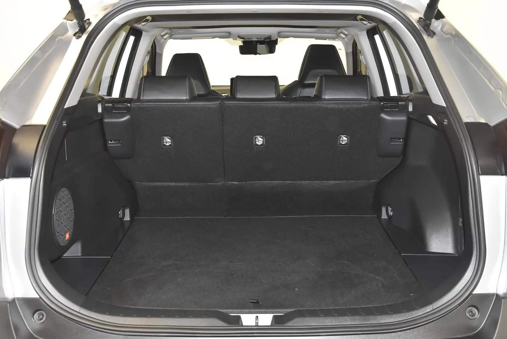 2024 Toyota RAV4 Gallery Image 21