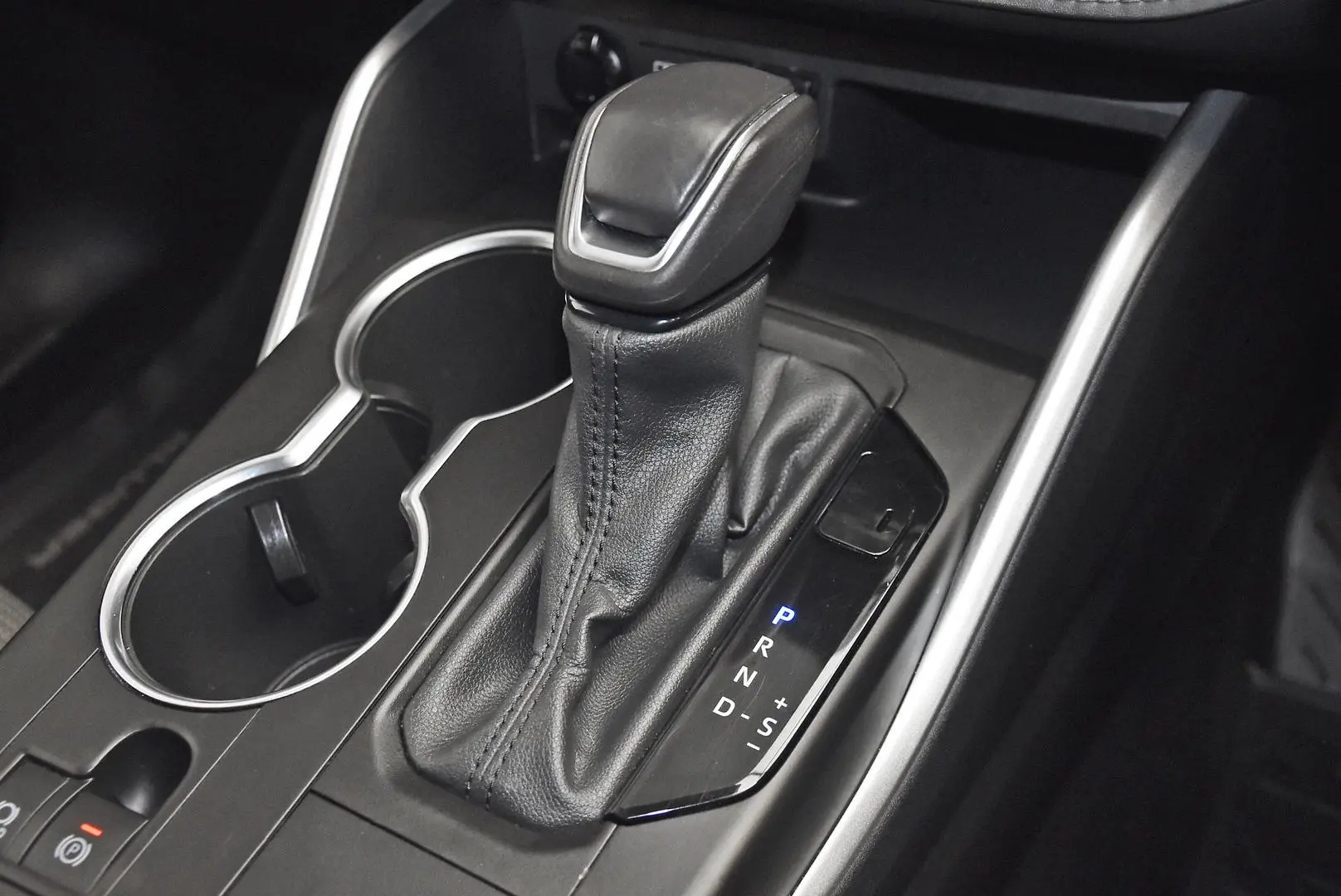 2022 Toyota Kluger Gallery Image 14