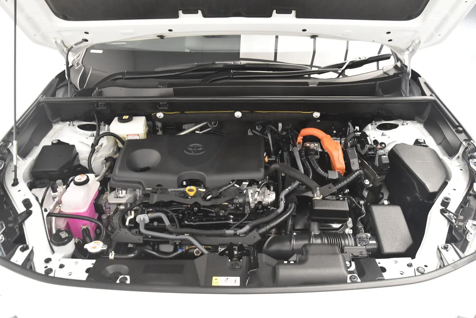 2024 Toyota RAV4 Gallery Image 23