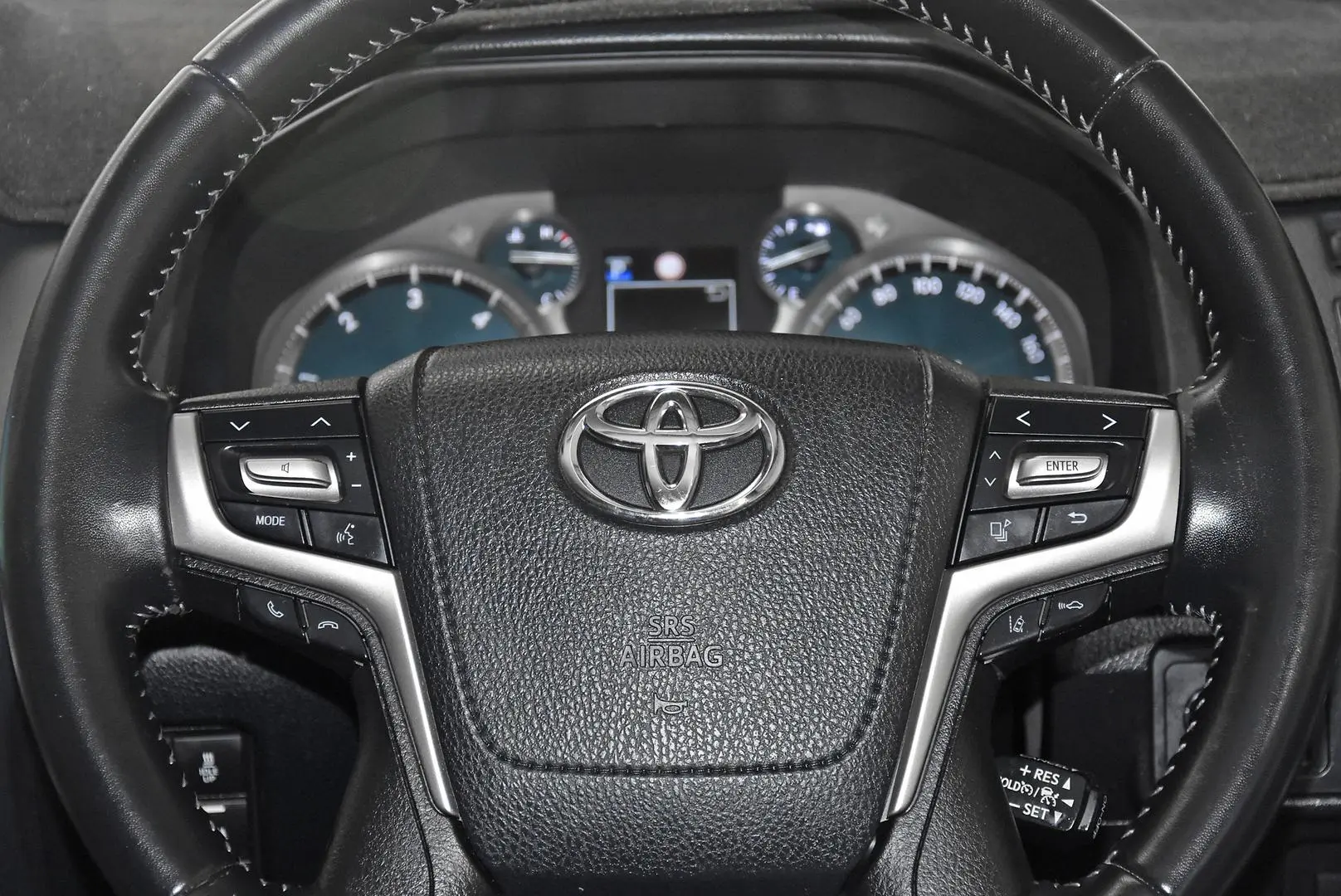 2020 Toyota Landcruiser Prado Gallery Image 14