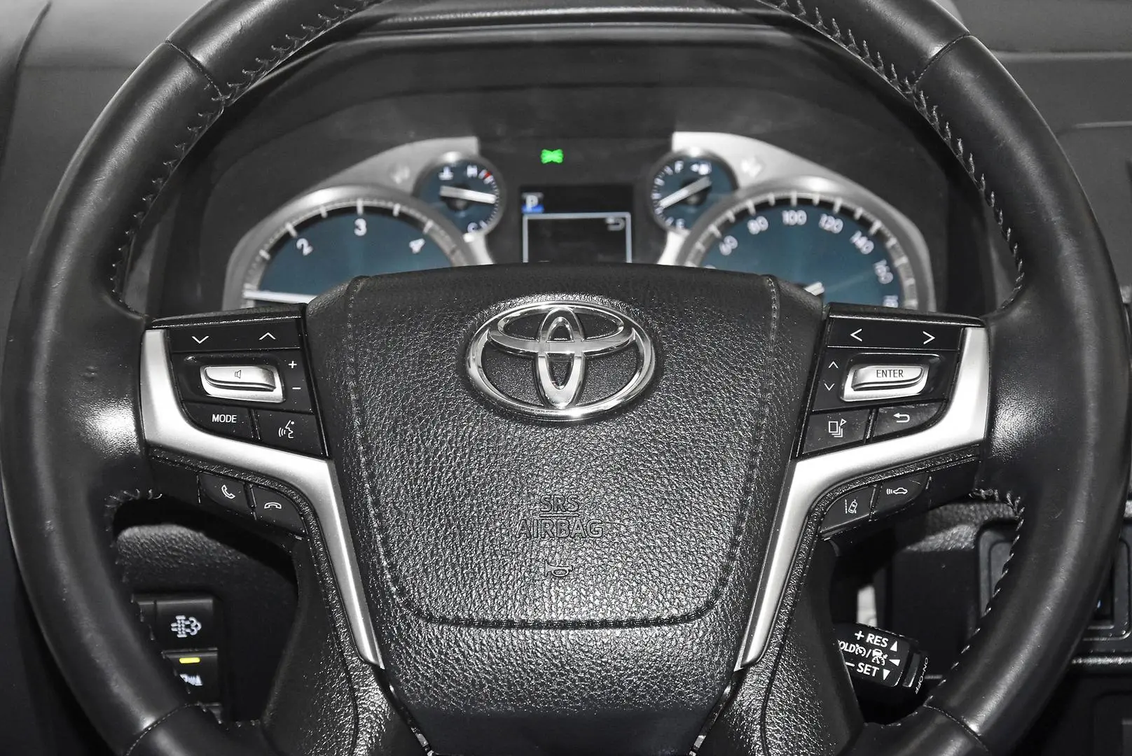 2019 Toyota Landcruiser Prado Gallery Image 14