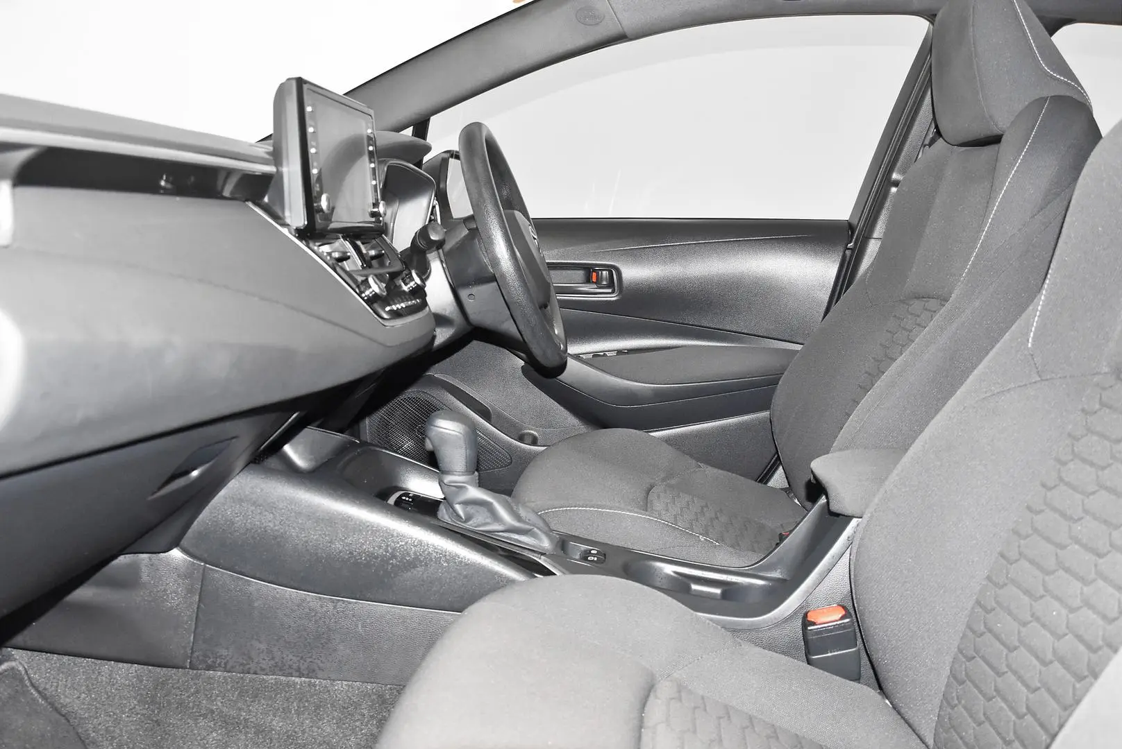 2020 Toyota Corolla Gallery Image 17