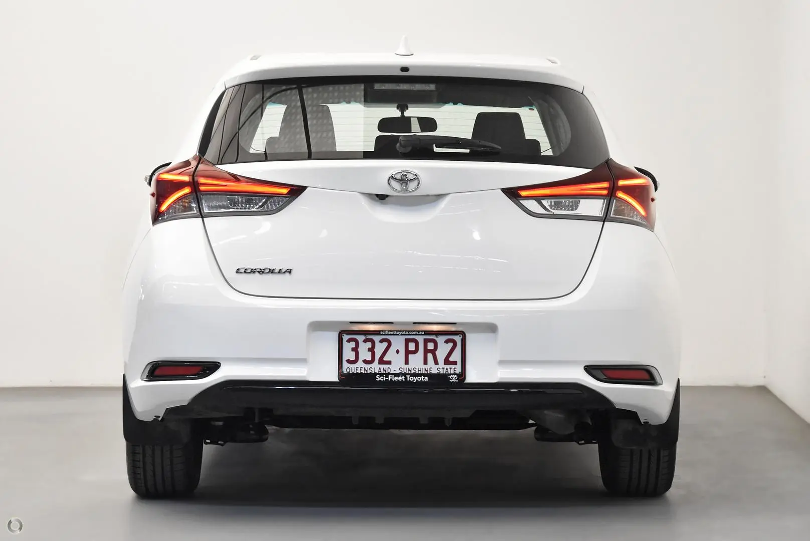 2015 Toyota Corolla Gallery Image 6