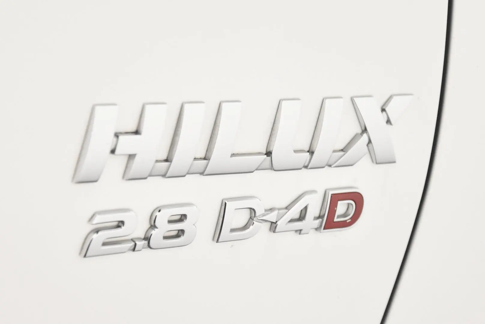 2018 Toyota Hilux Gallery Image 7