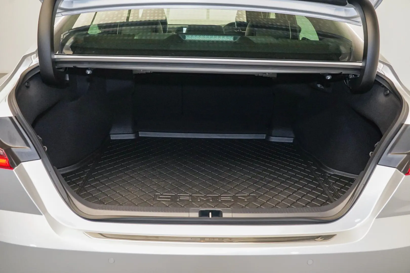 2024 Toyota Camry Gallery Image 18