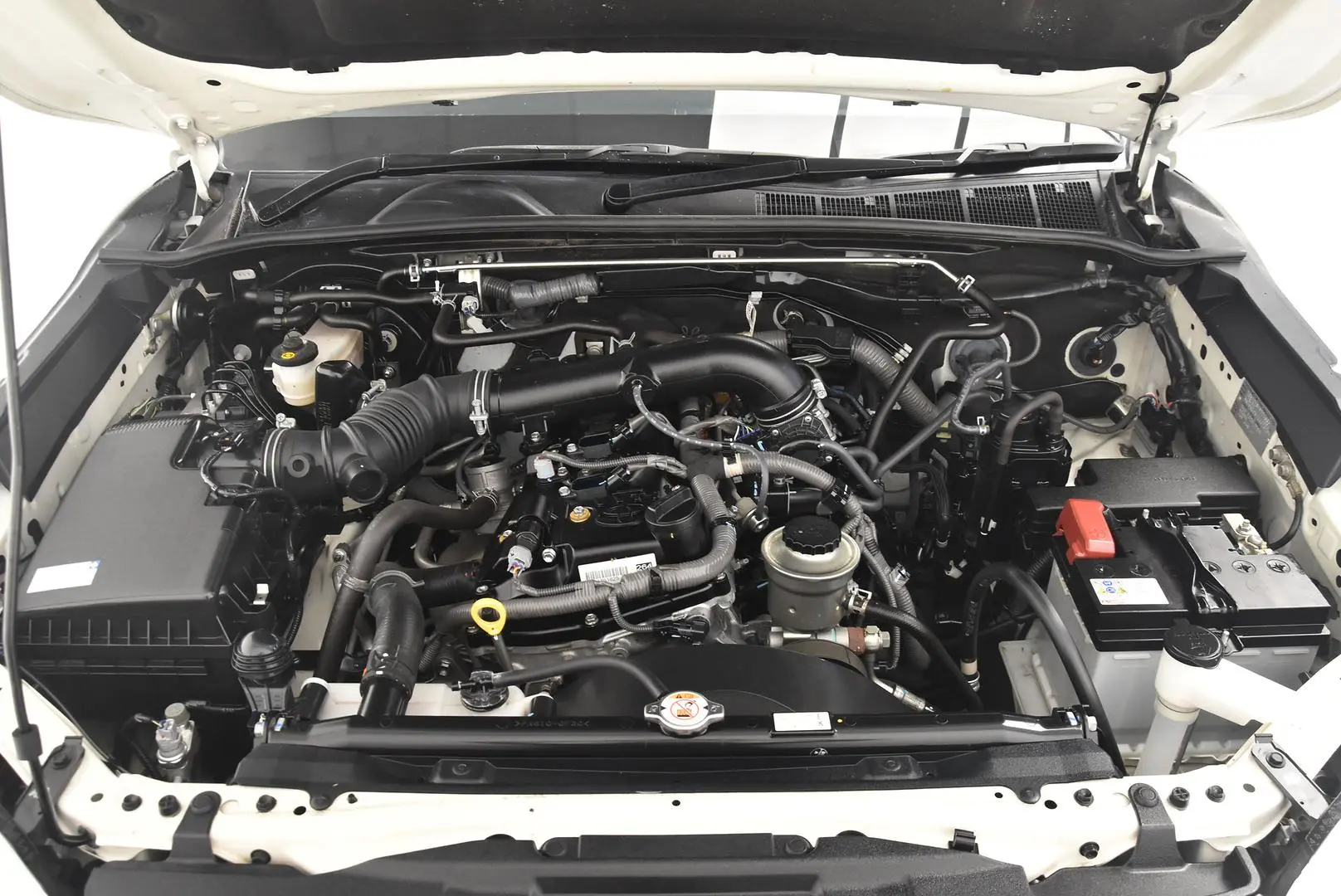 2021 Toyota Hilux Gallery Image 18