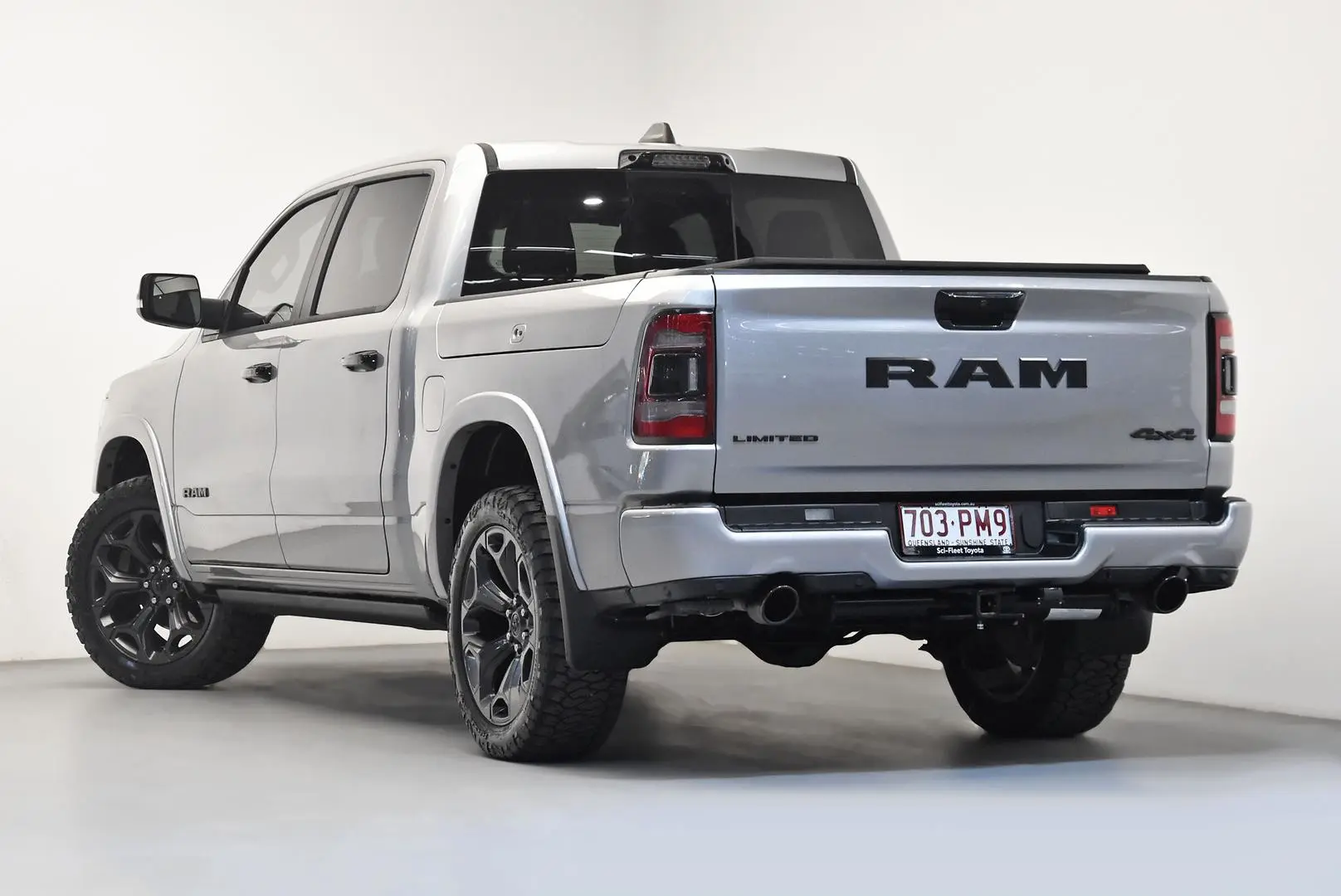 2024 RAM 1500 Gallery Image 5