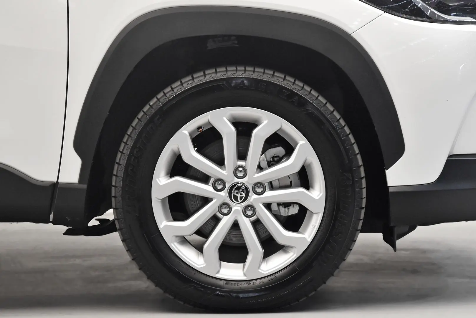 2024 Toyota Corolla Cross Gallery Image 22