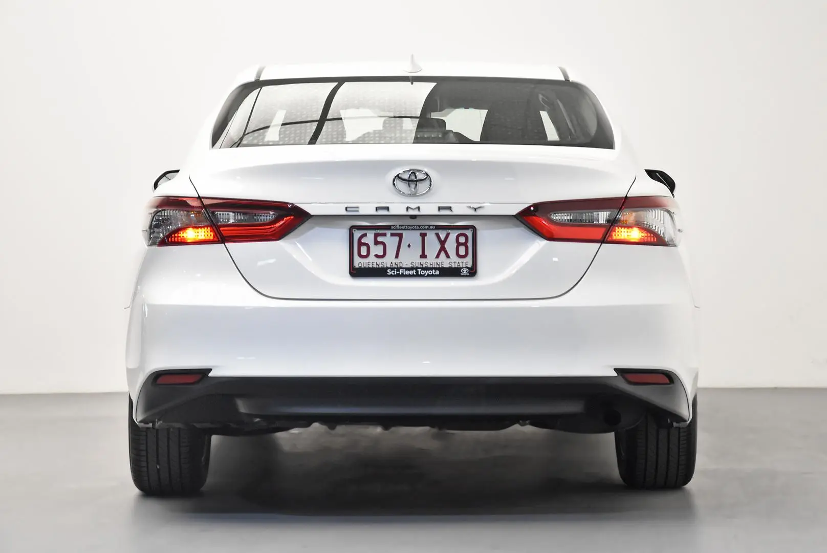 2024 Toyota Camry Gallery Image 6