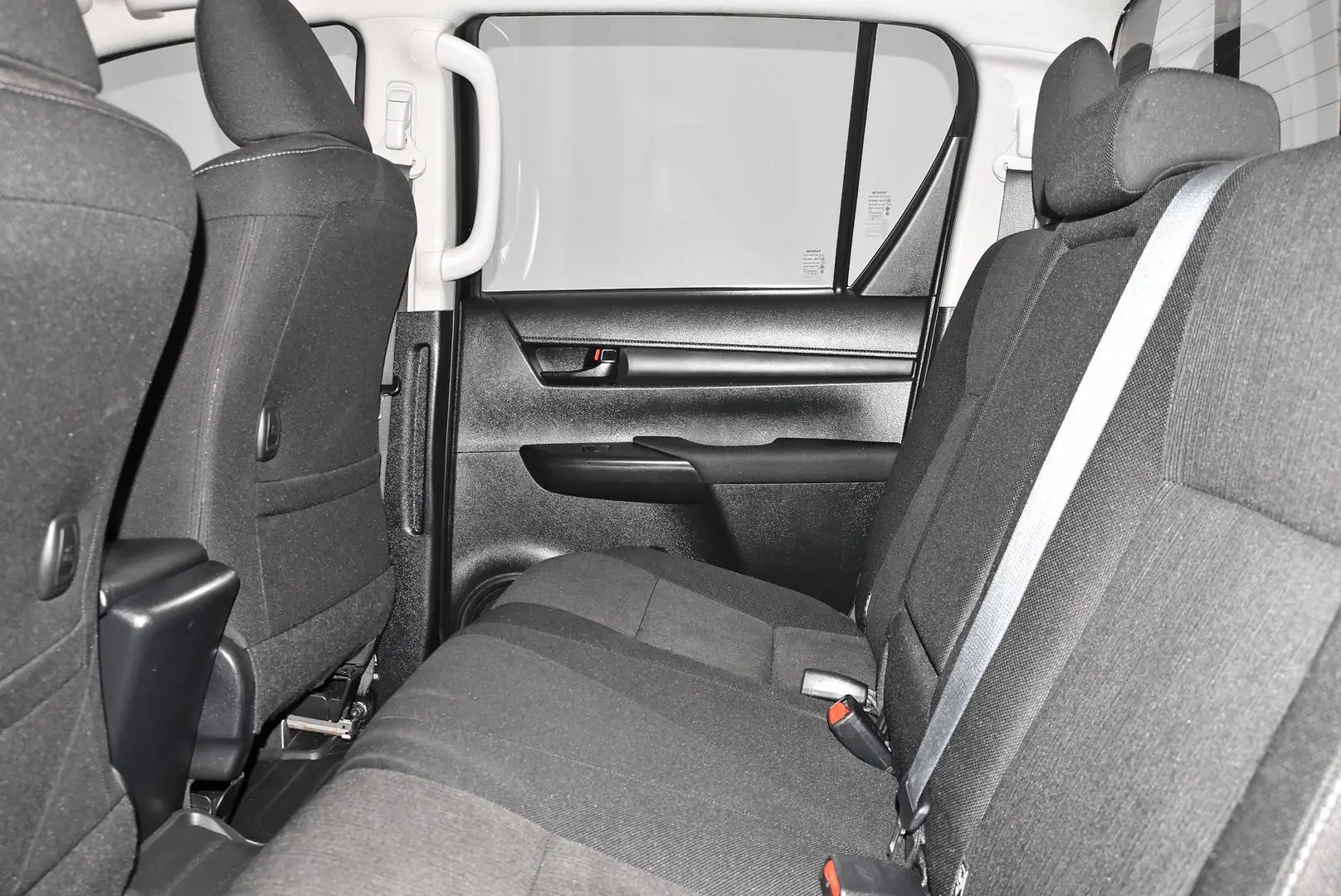 2023 Toyota Hilux Gallery Image 18