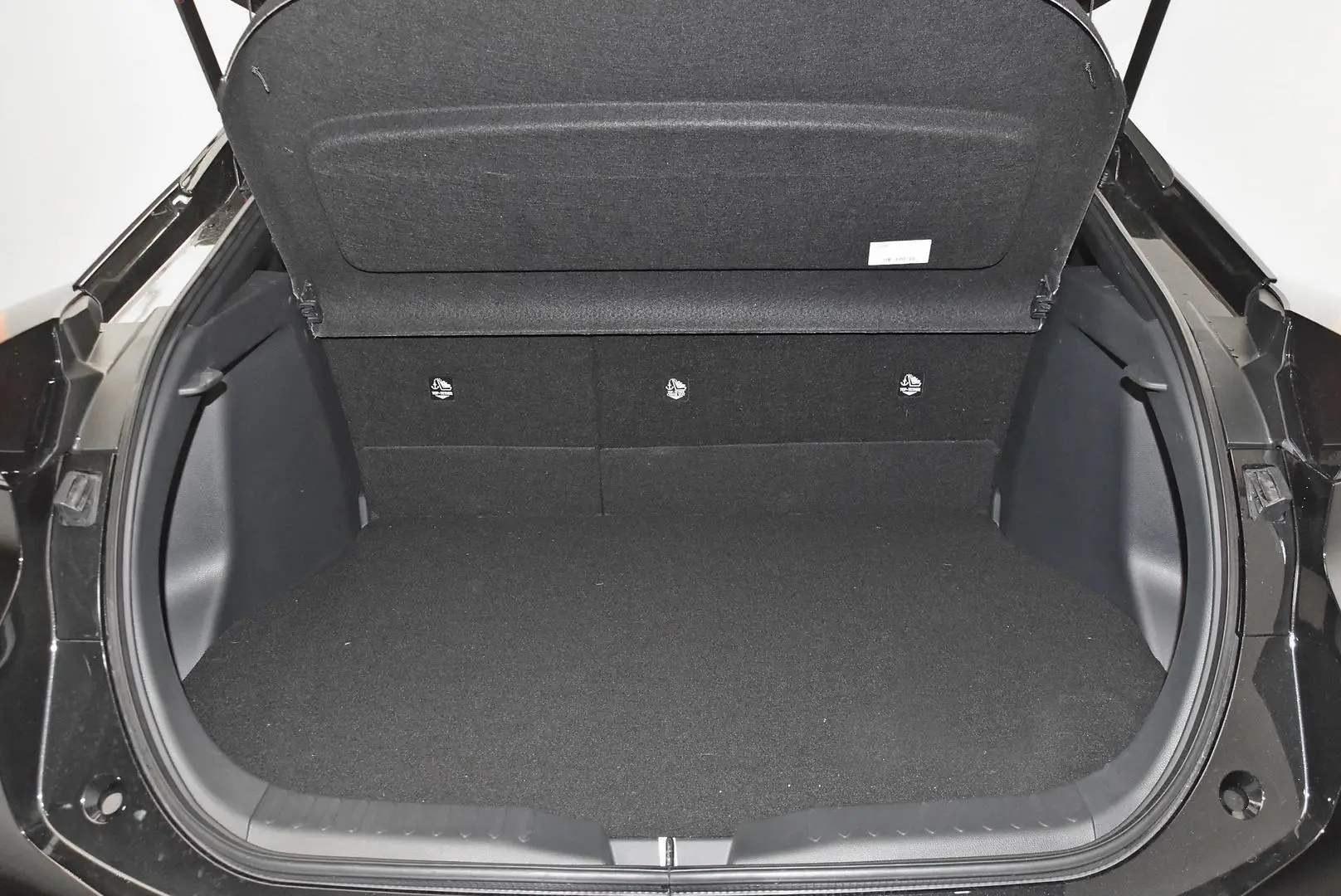 2025 Toyota C-HR Gallery Image 20