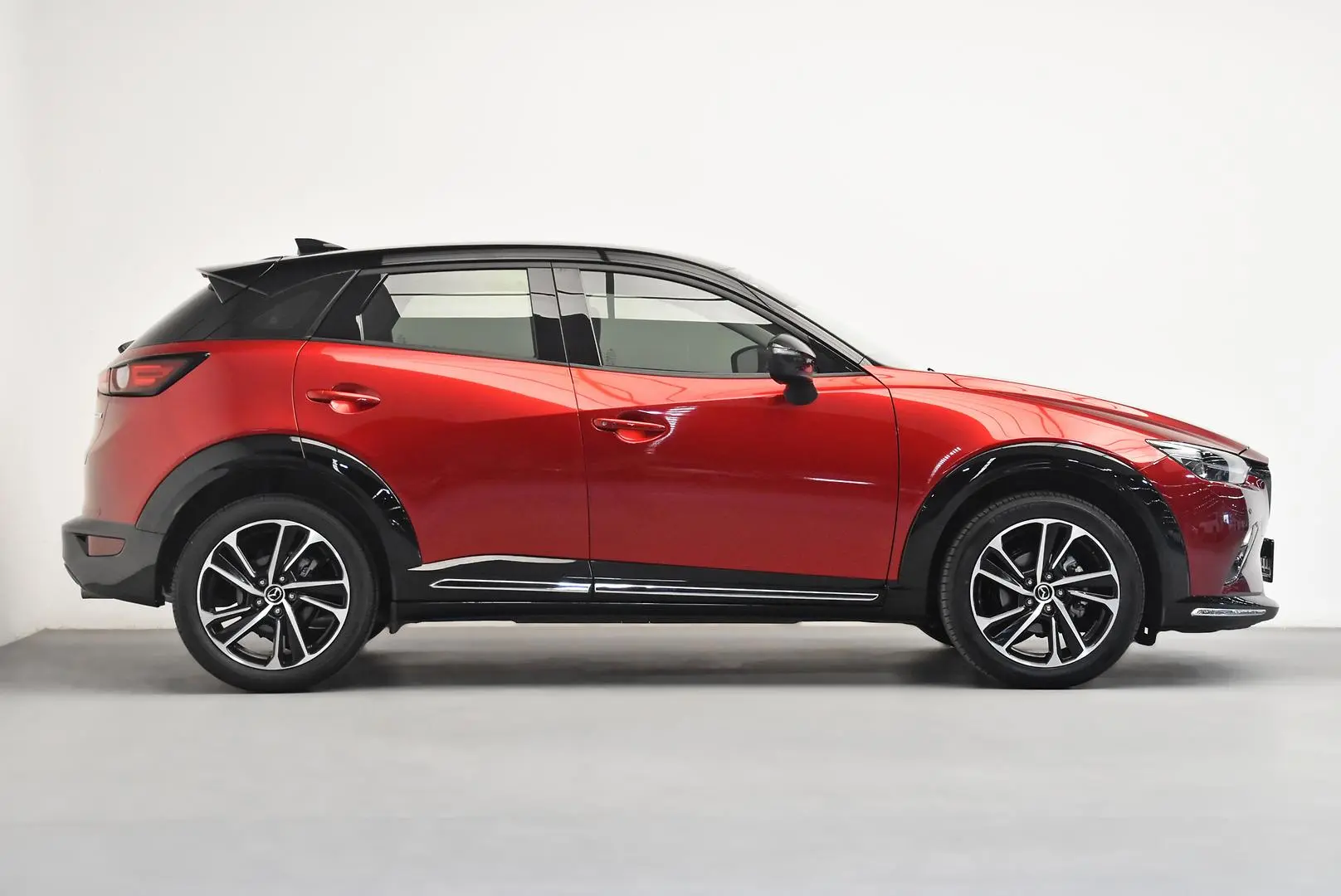 2024 Mazda CX-3 Gallery Image 3