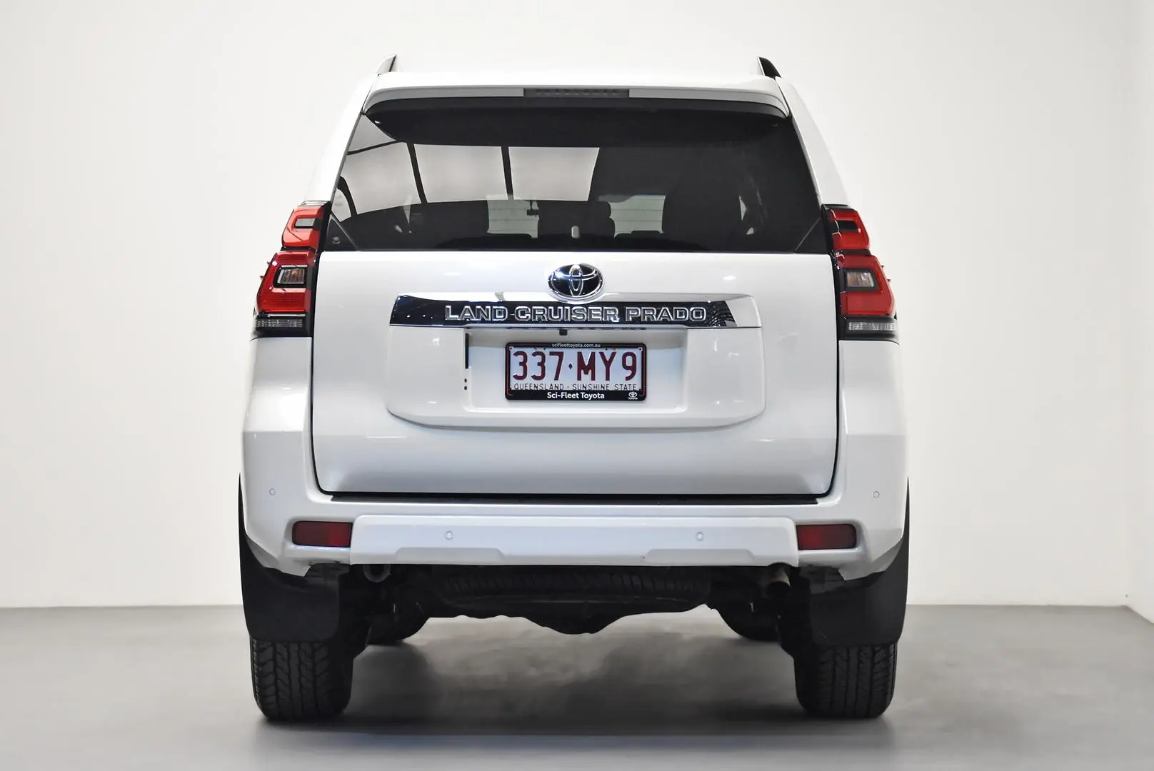 2020 Toyota Landcruiser Prado Gallery Image 6