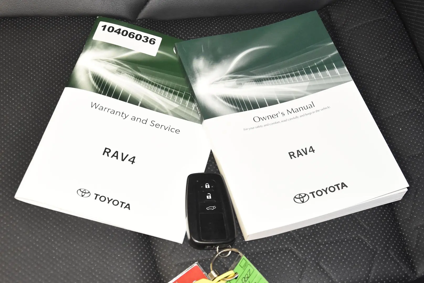 2022 Toyota RAV4 Gallery Image 22