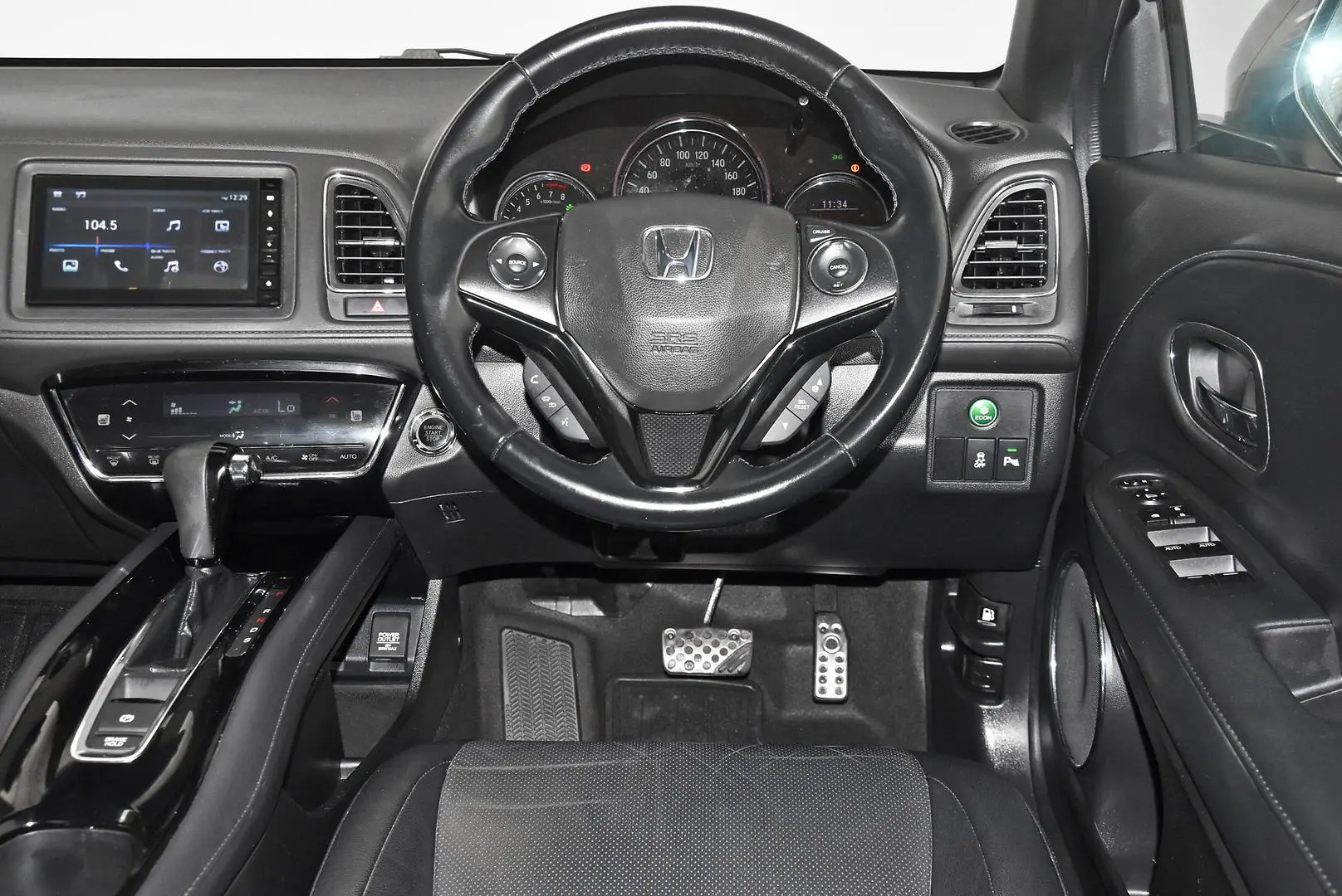 2020 Honda HR-V Gallery Image 15