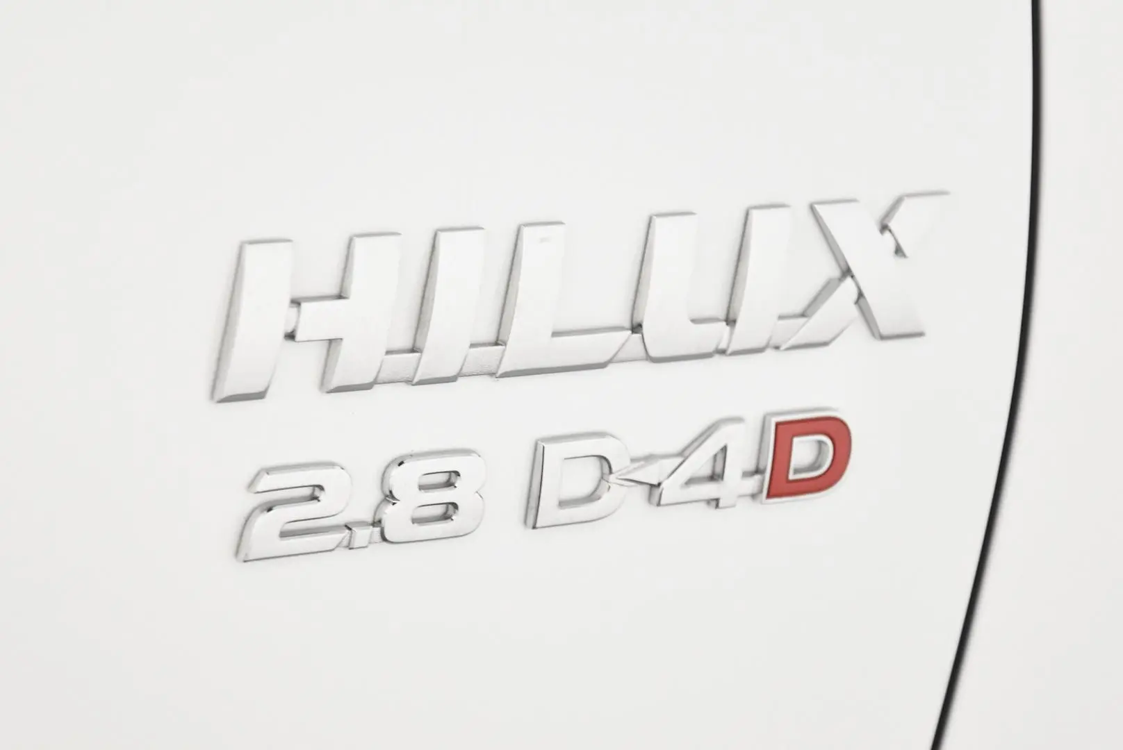 2024 Toyota Hilux Gallery Image 7