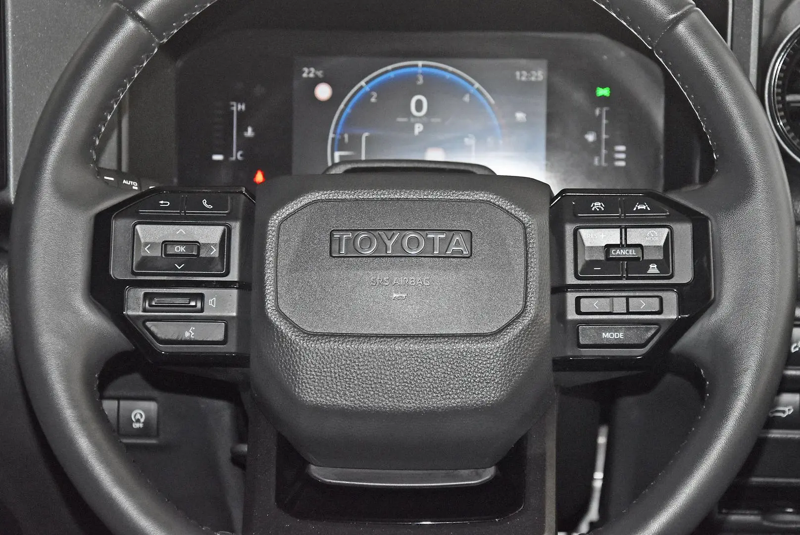 2024 Toyota Landcruiser Prado Gallery Image 16