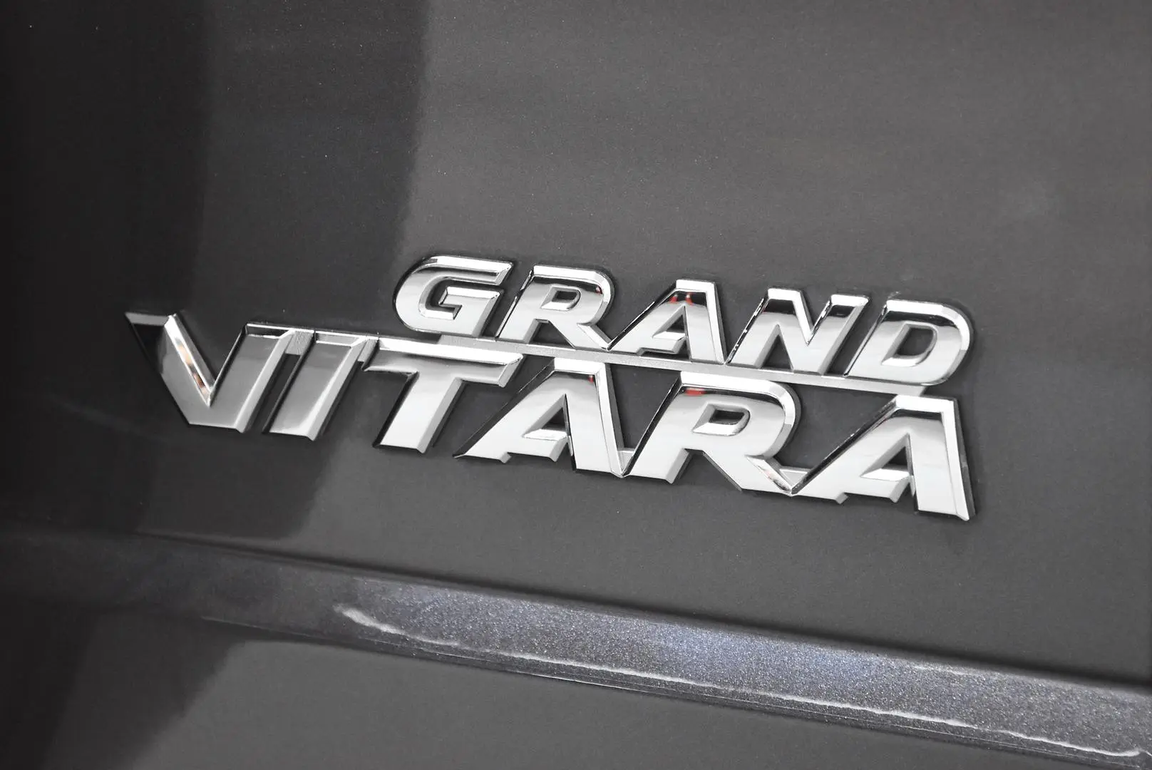 2017 Suzuki Grand Vitara Gallery Image 7