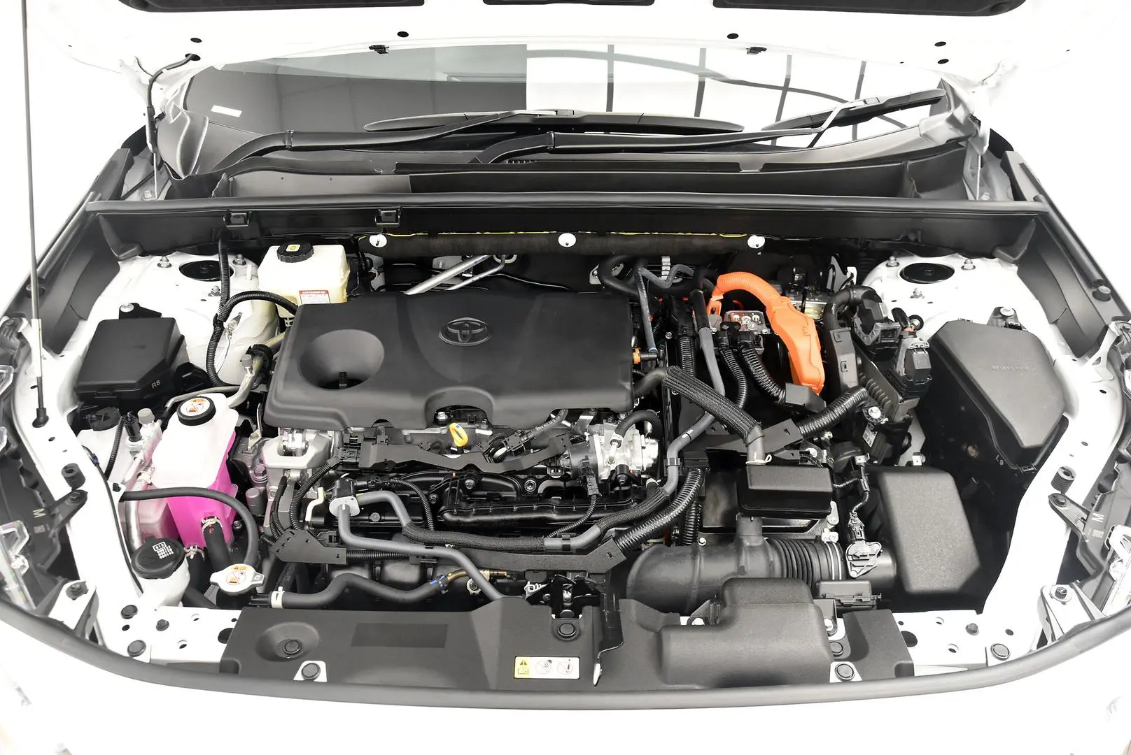 2024 Toyota RAV4 Gallery Image 21