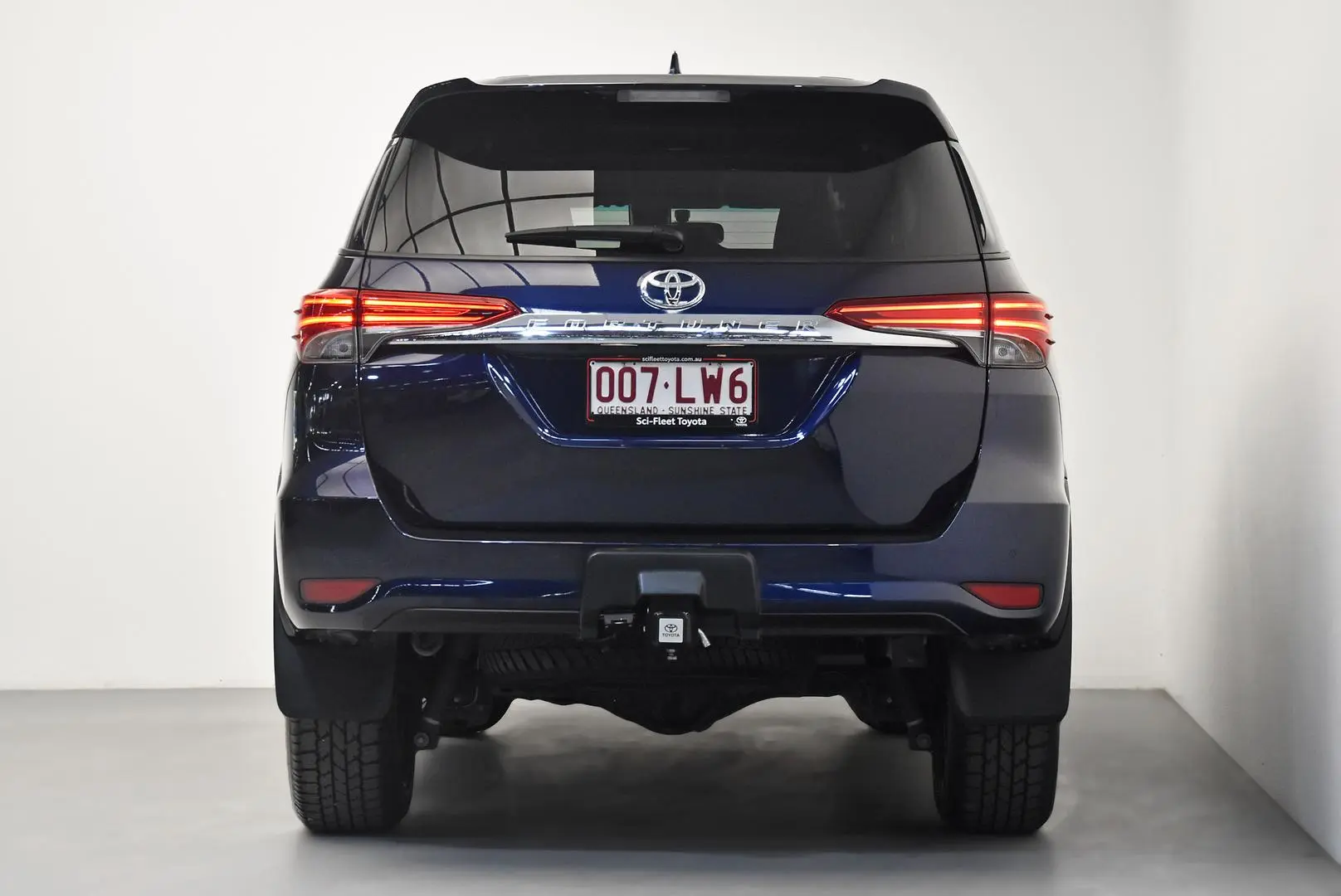 2021 Toyota Fortuner Gallery Image 6