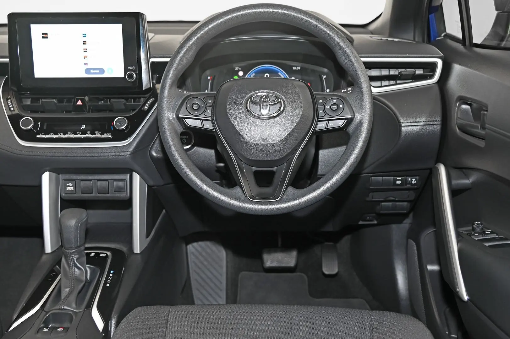 2022 Toyota Corolla Cross Gallery Image 15