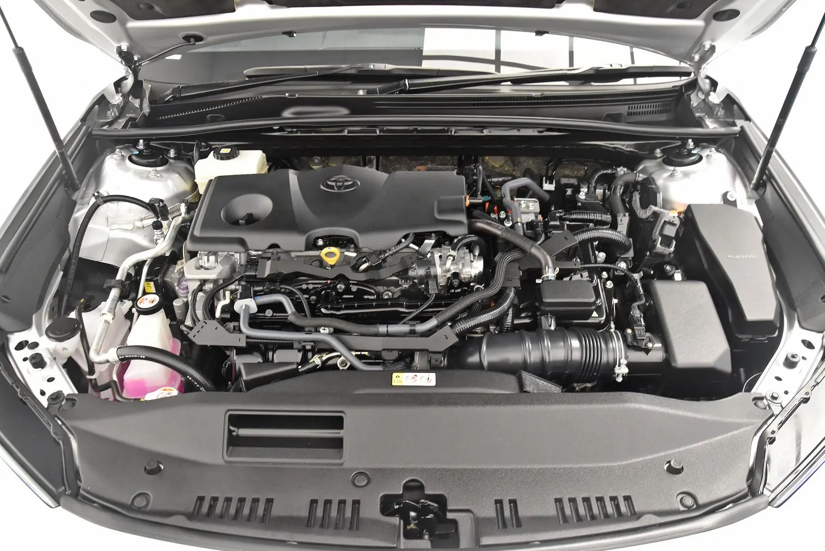 2024 Toyota Camry Gallery Image 21