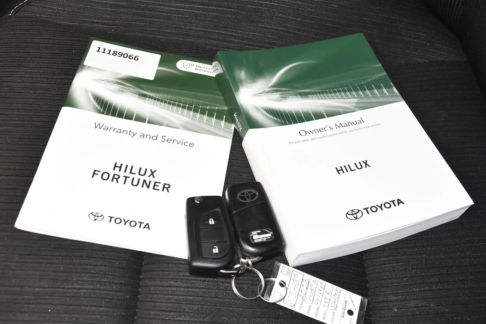 2023 Toyota Hilux Gallery Image 20