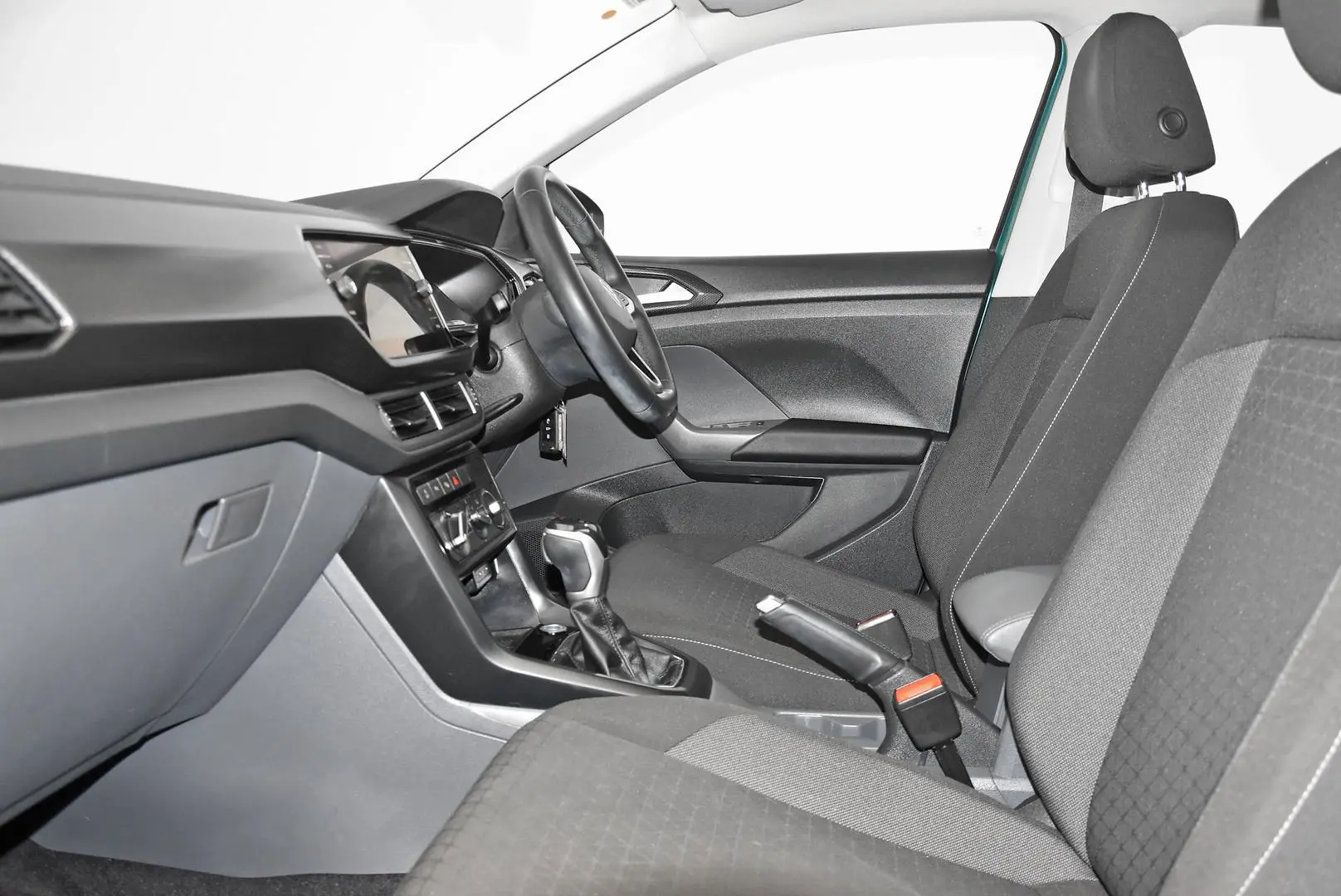 2021 Volkswagen T-Cross Gallery Image 15