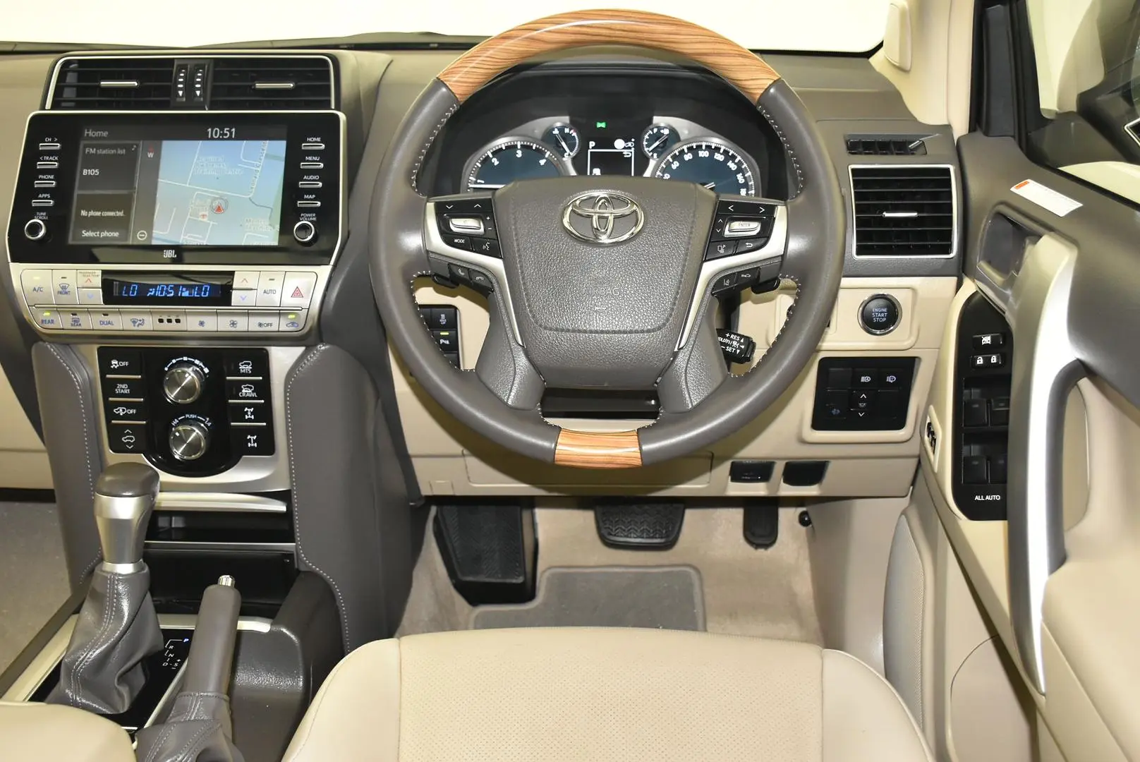 2023 Toyota Landcruiser Prado Gallery Image 14
