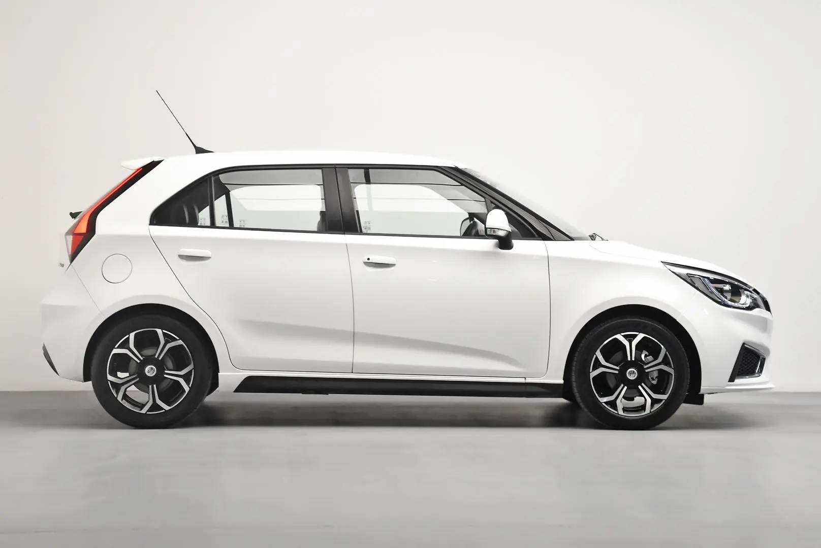 2022 MG MG3 Gallery Image 3