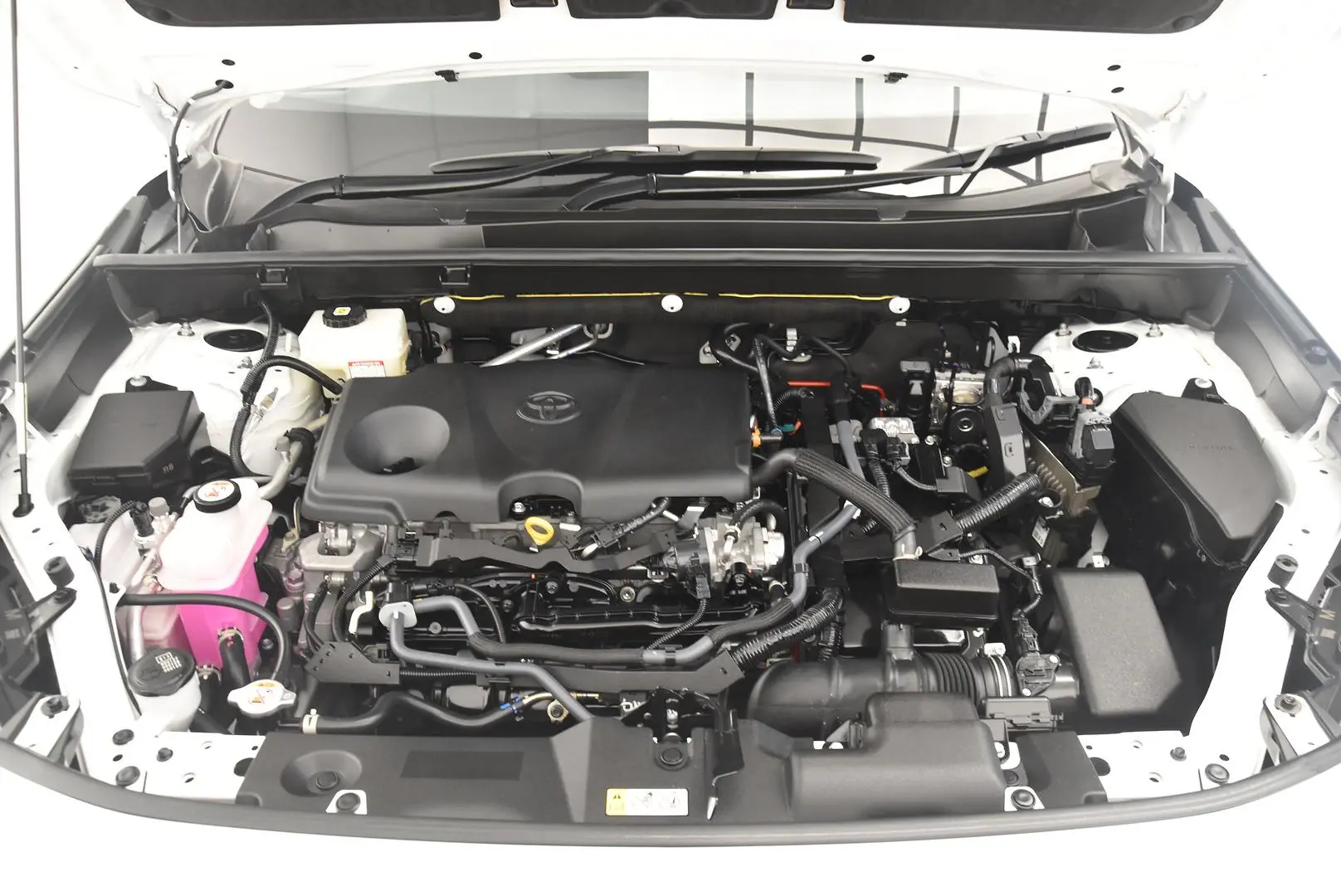 2025 Toyota RAV4 Gallery Image 22