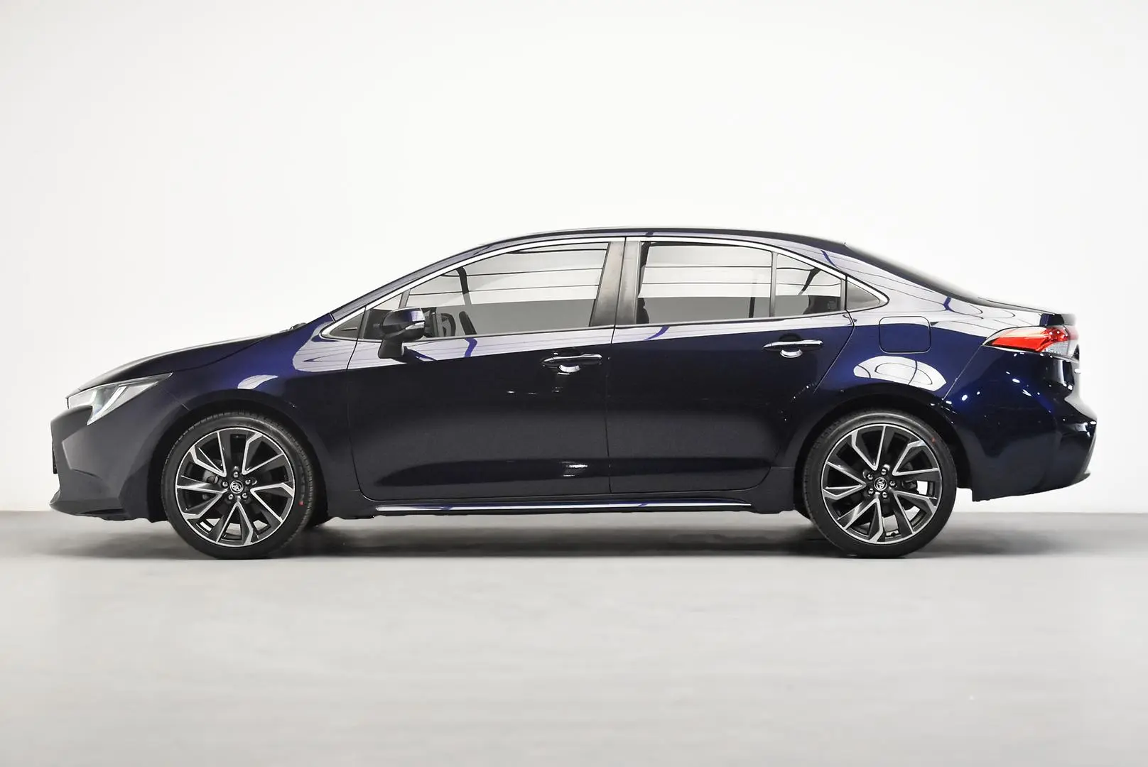 2020 Toyota Corolla Gallery Image 4