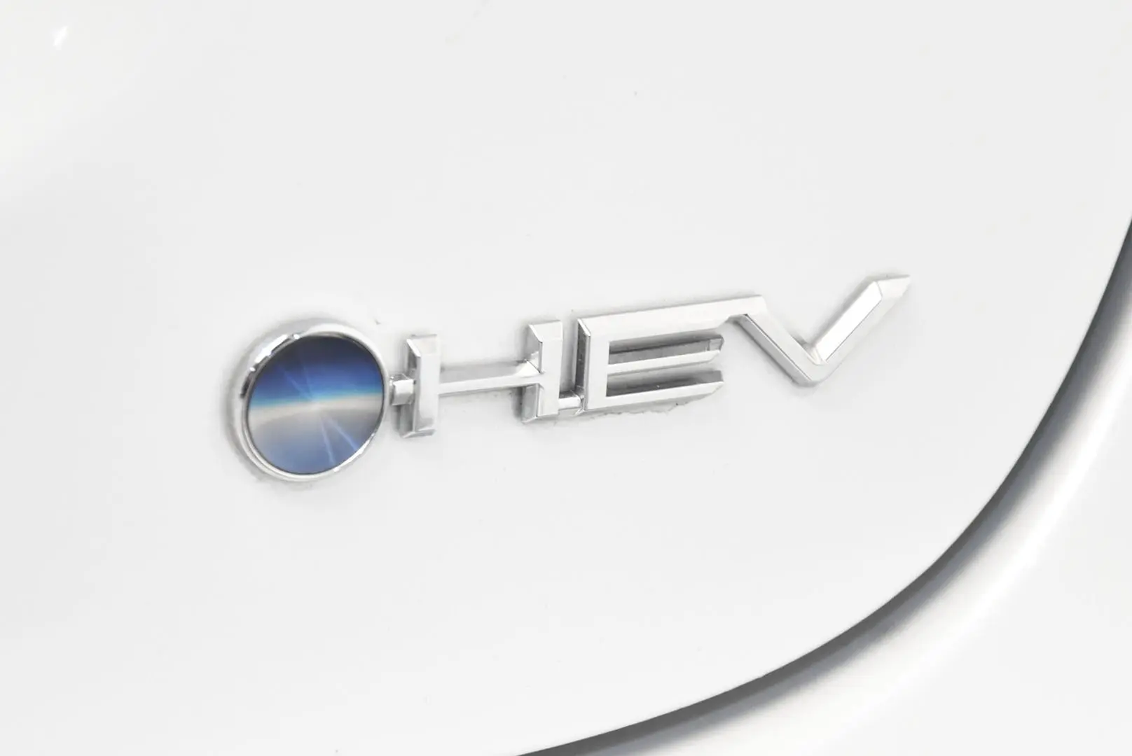 2025 Toyota Yaris Cross Gallery Image 8