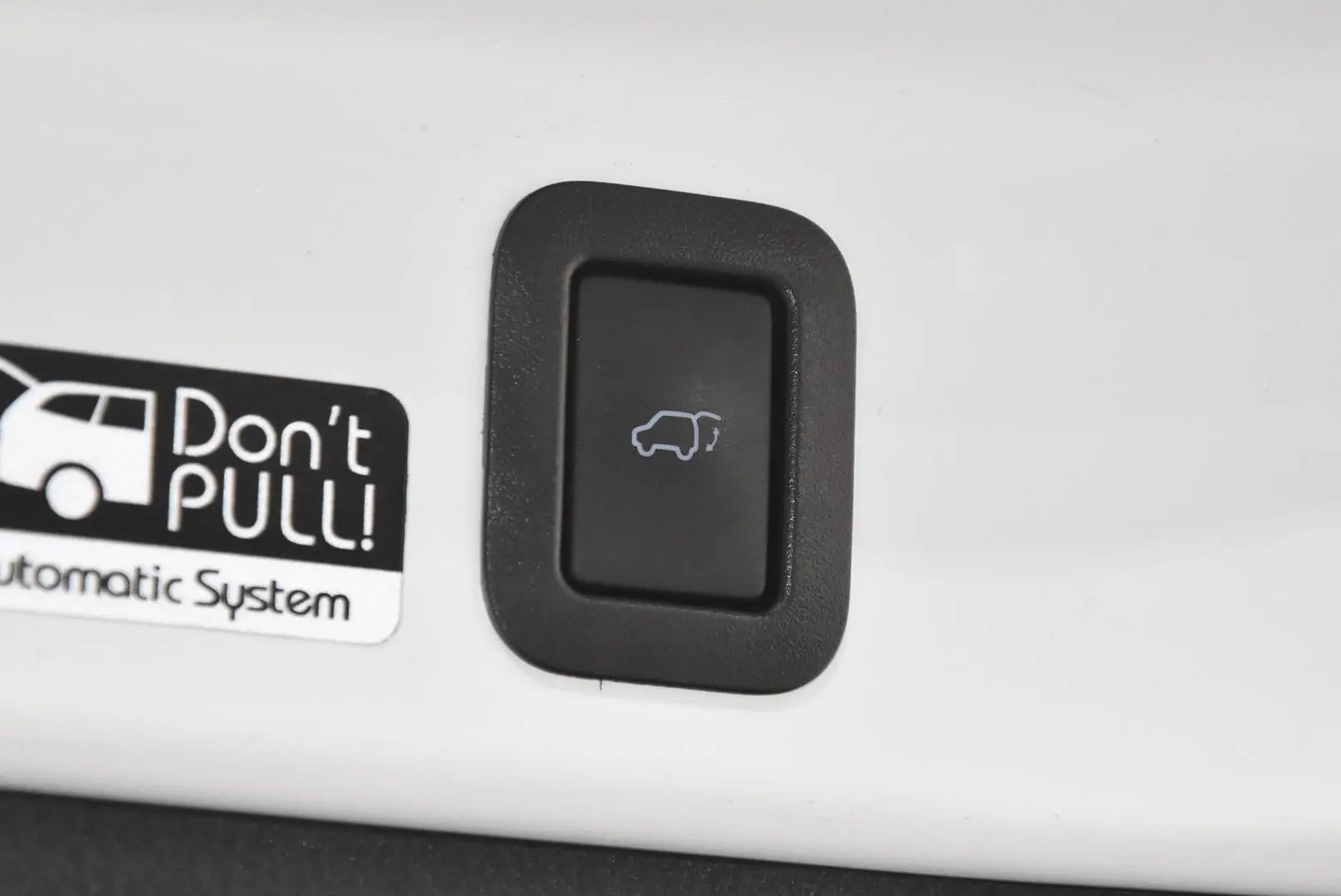 2019 Toyota Kluger Gallery Image 22