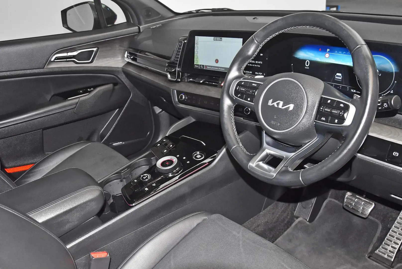 2024 Kia Sportage Gallery Image 8