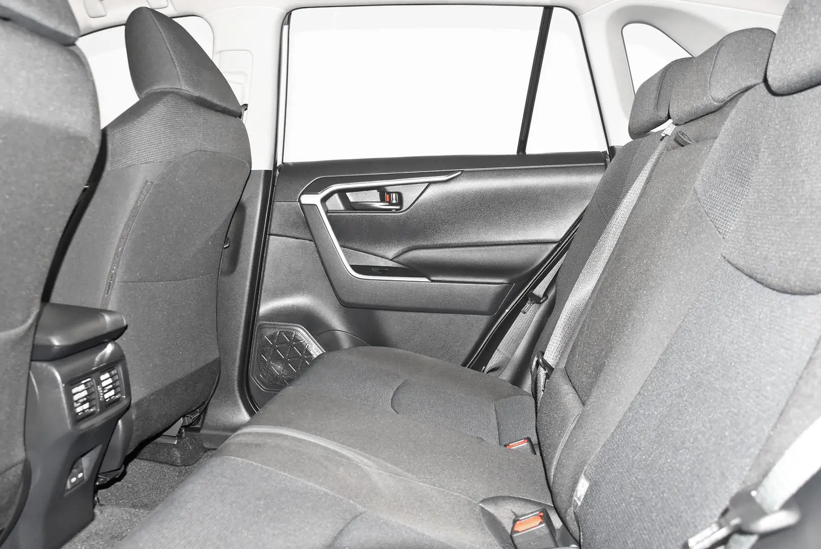 2024 Toyota RAV4 Gallery Image 19