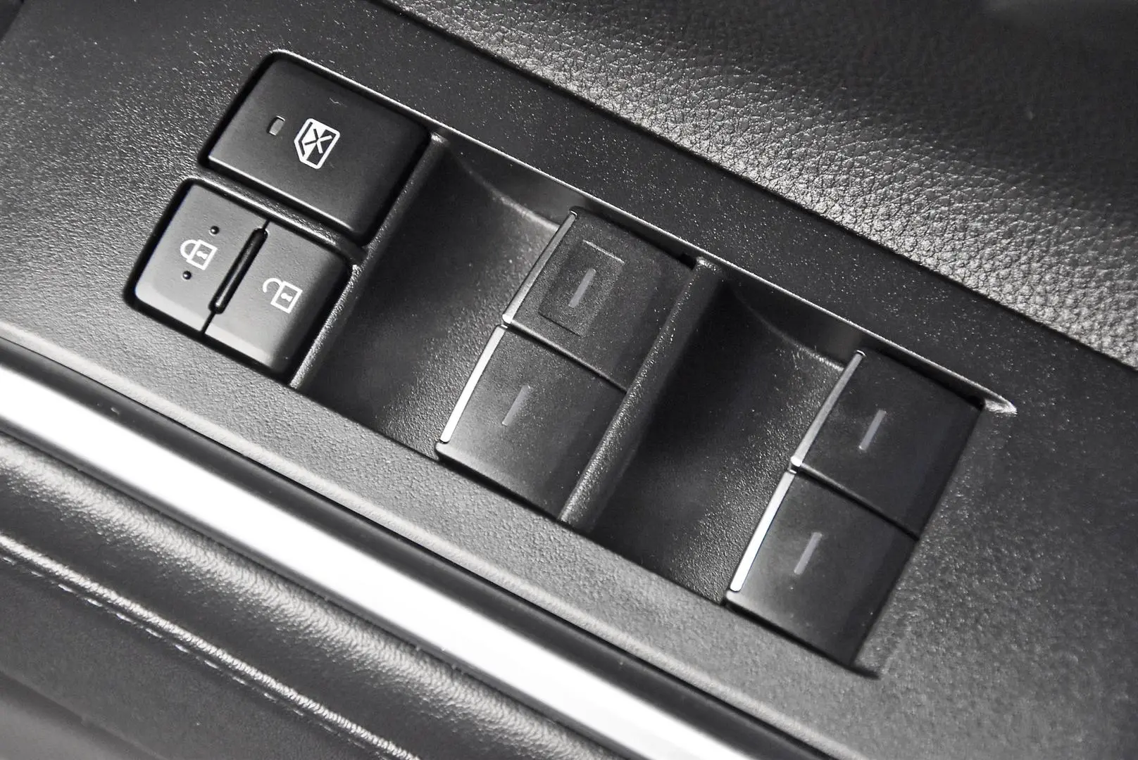 2024 Toyota Kluger Gallery Image 10