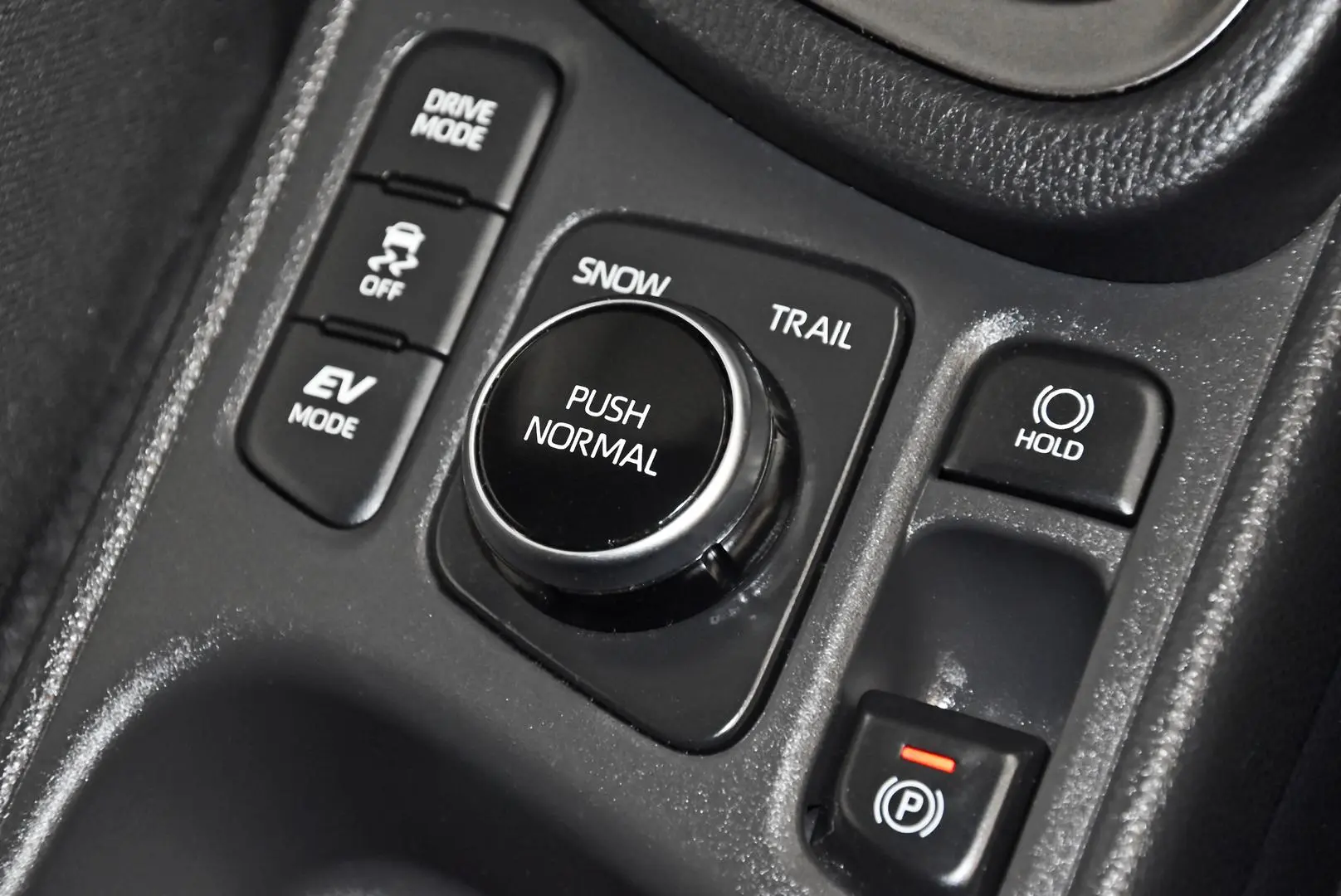 2025 Toyota Yaris Cross Gallery Image 15