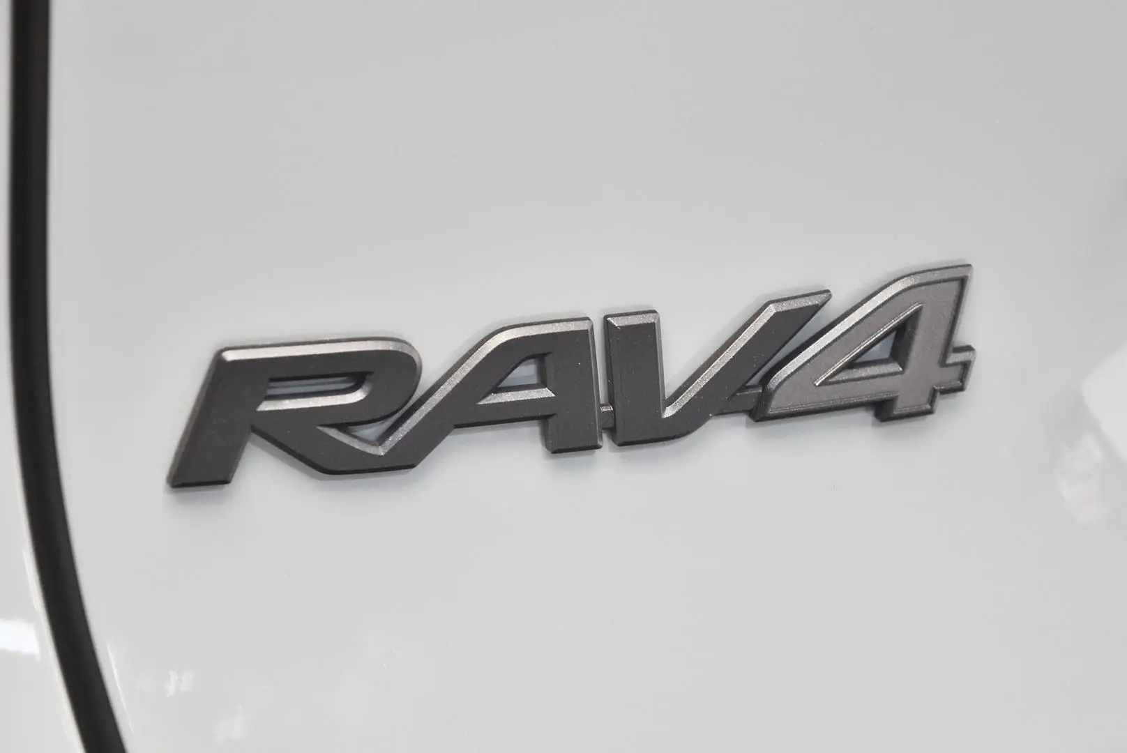 2024 Toyota RAV4 Gallery Image 7