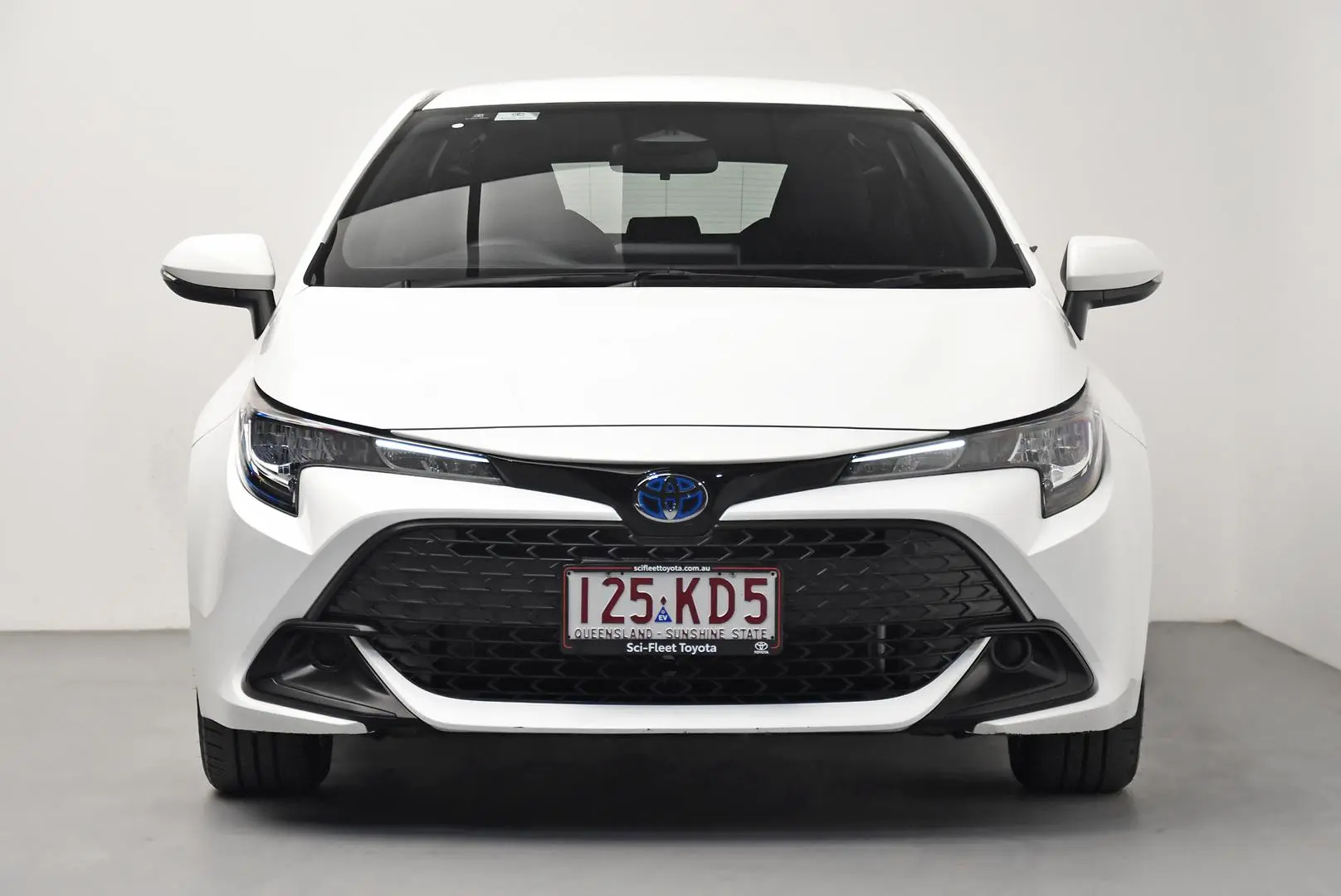 2024 Toyota Corolla Gallery Image 2