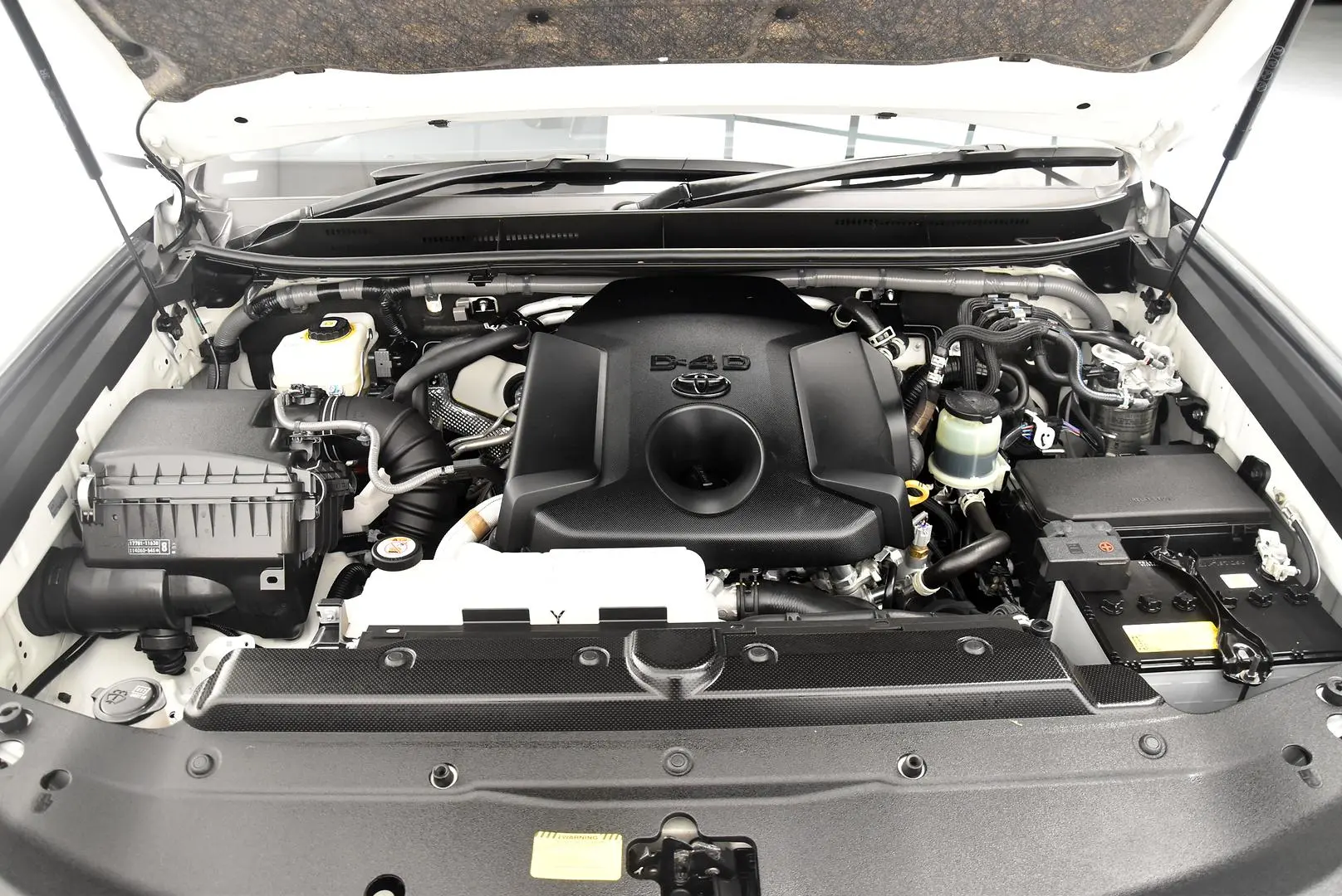 2023 Toyota Landcruiser Prado Gallery Image 21