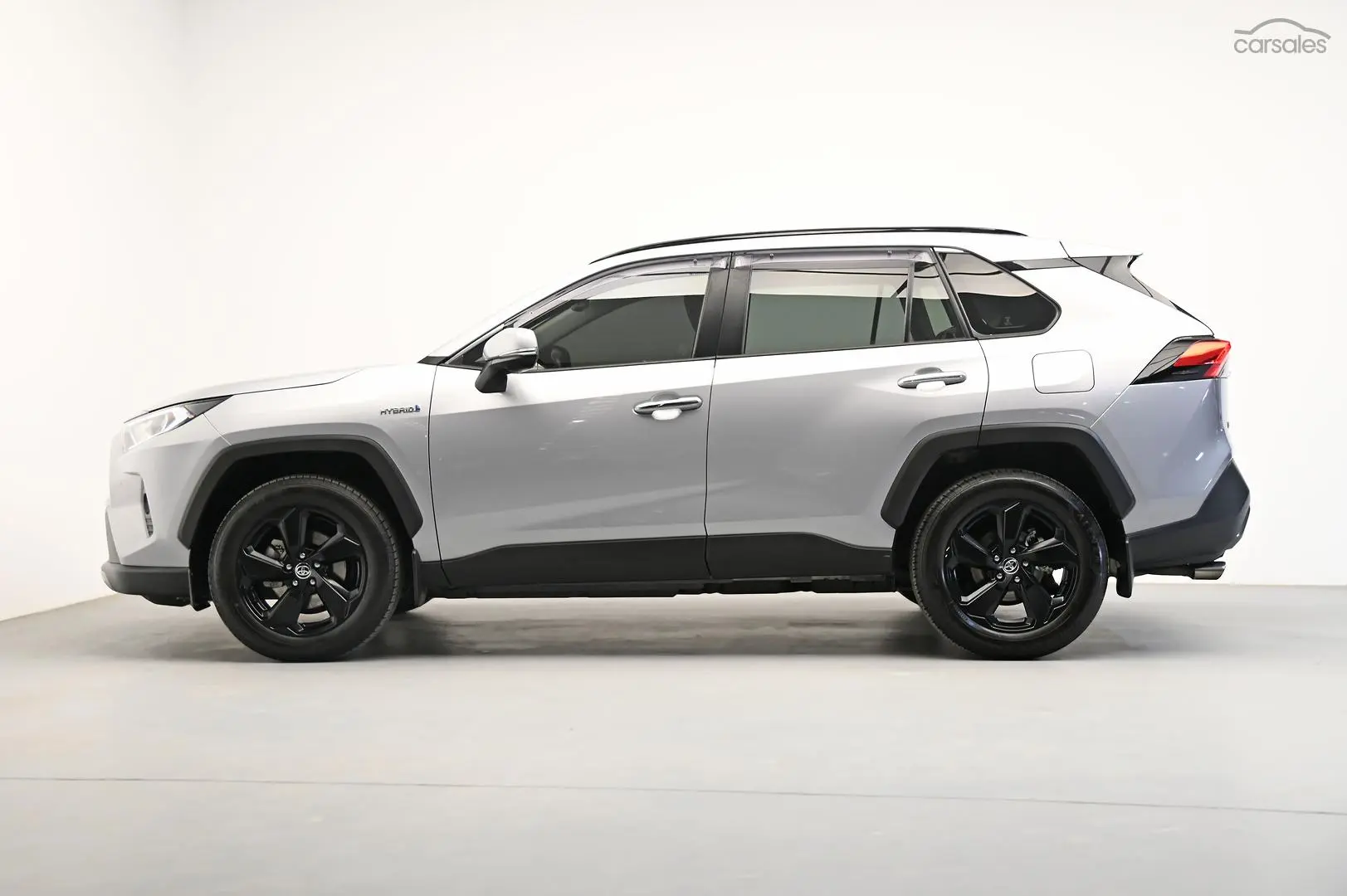 2021 Toyota RAV4 Image 4