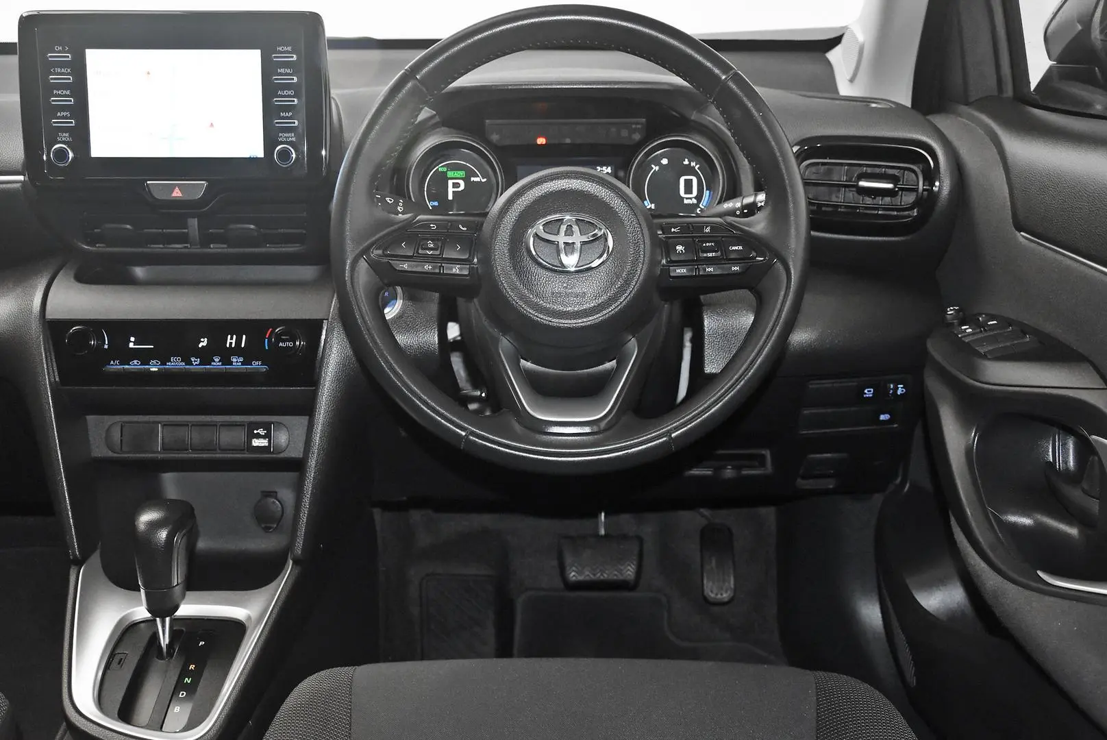 2022 Toyota Yaris Cross Gallery Image 15