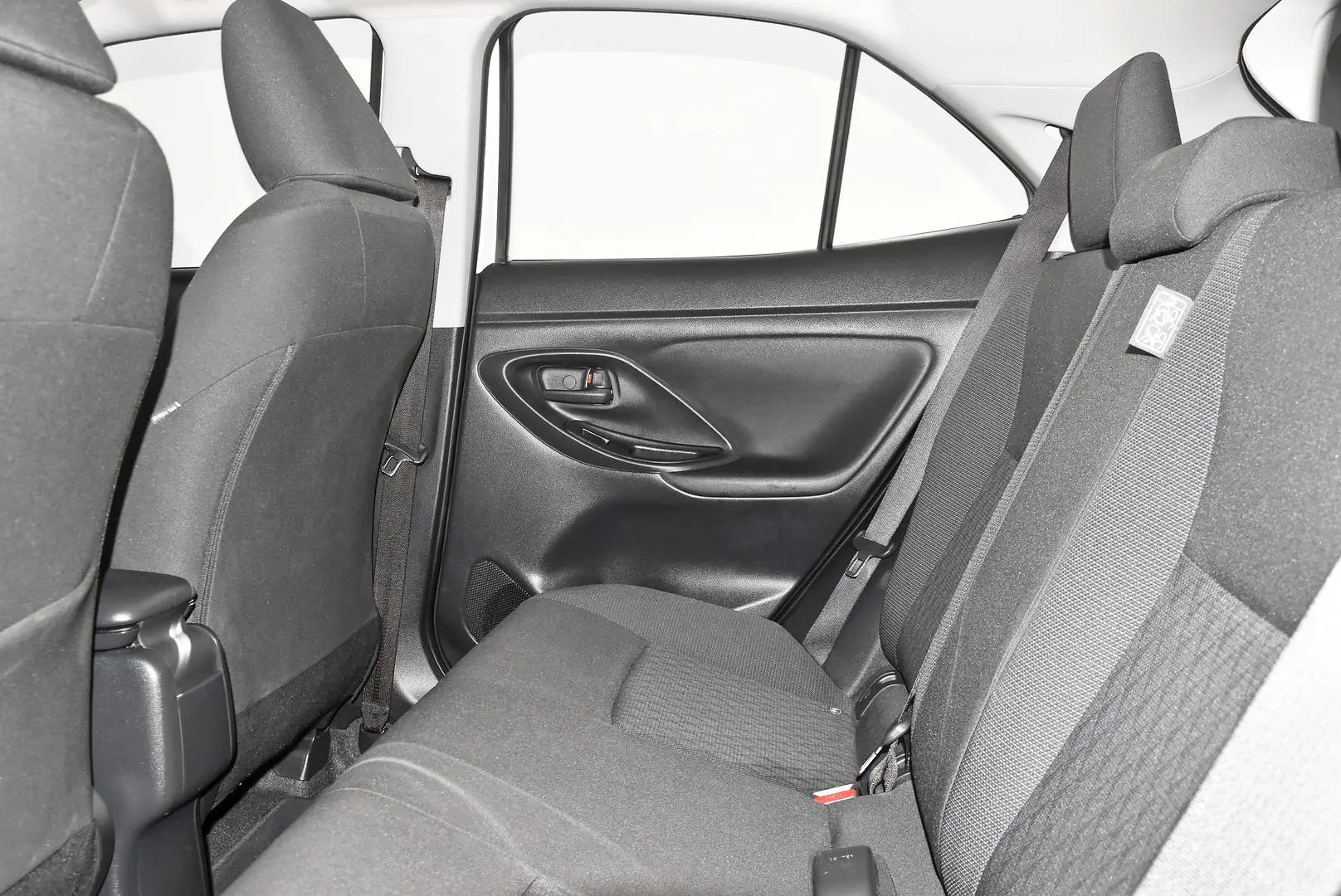 2025 Toyota Yaris Cross Gallery Image 17