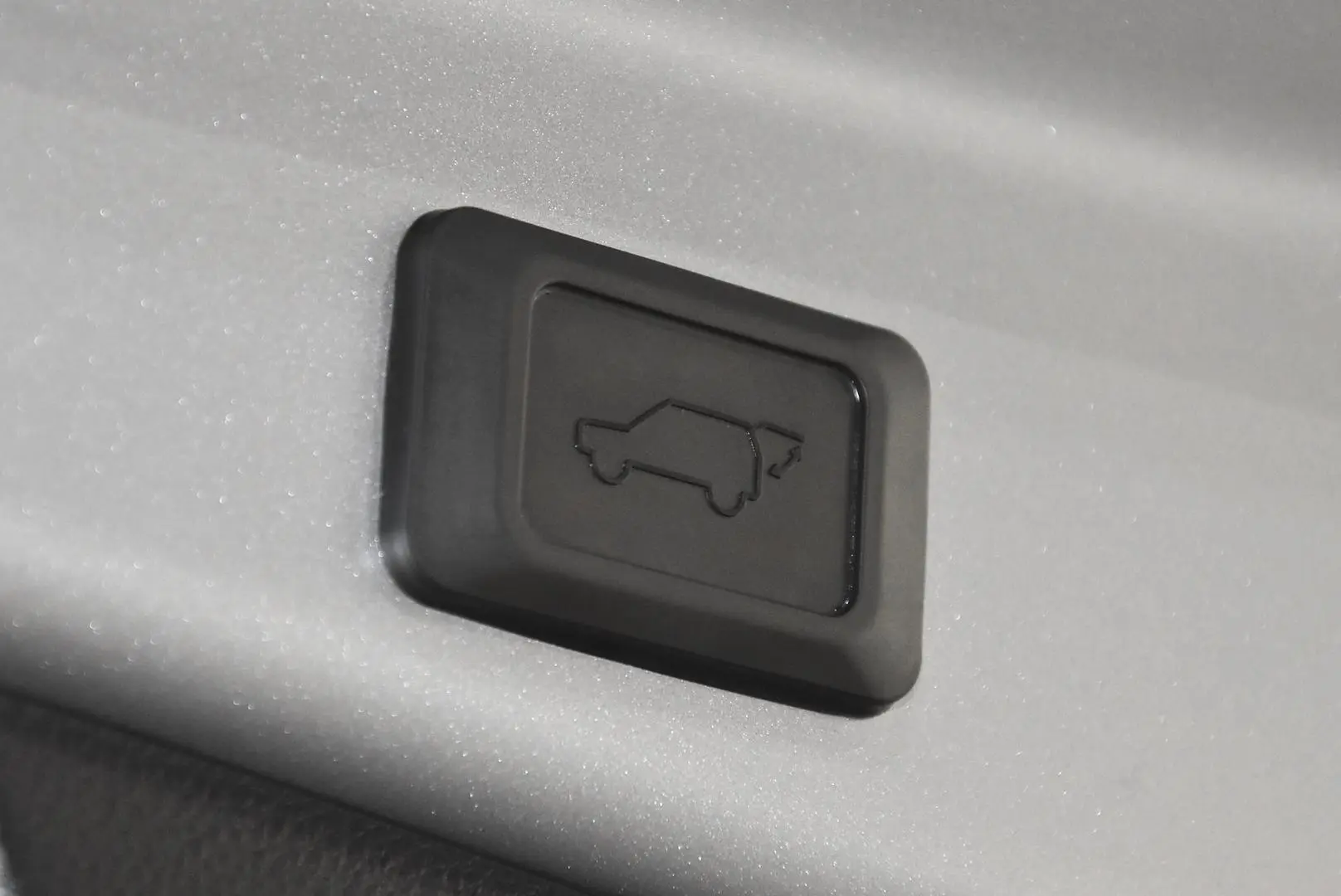 2024 Toyota RAV4 Gallery Image 22
